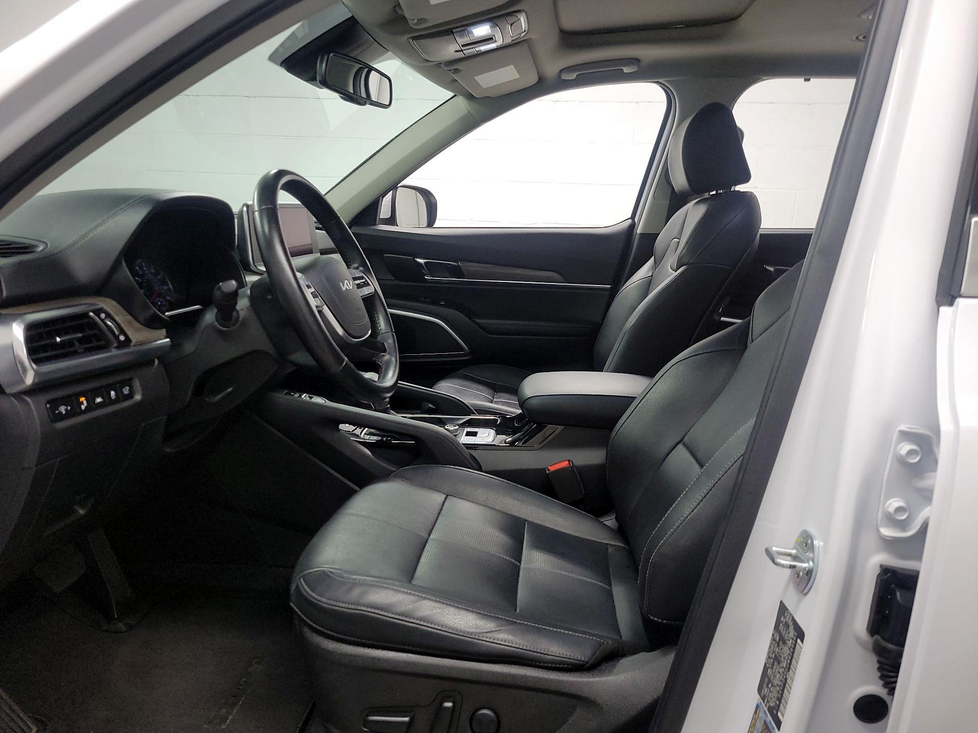 Thumbnail: 2022 Kia Telluride - 11