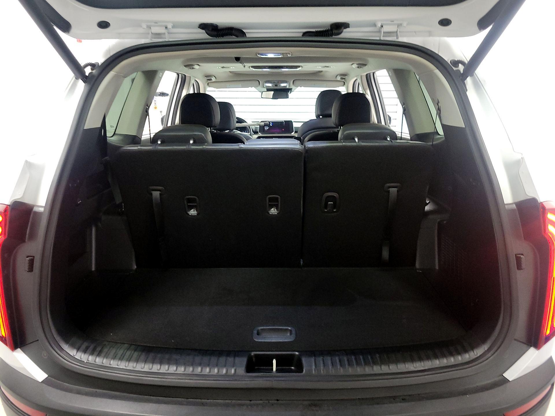 Thumbnail: 2022 Kia Telluride - 18