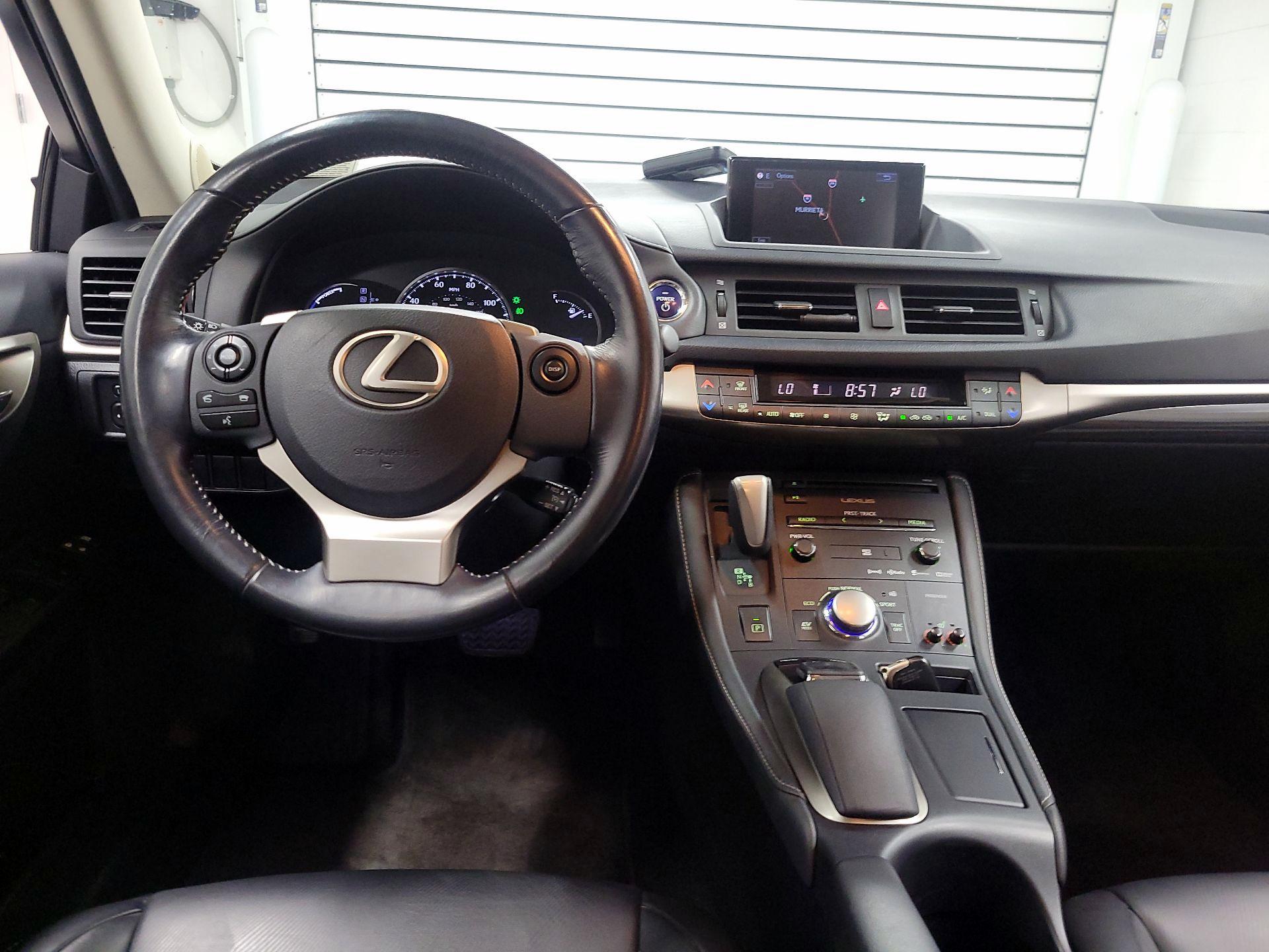 Thumbnail: 2015 Lexus CT - 9