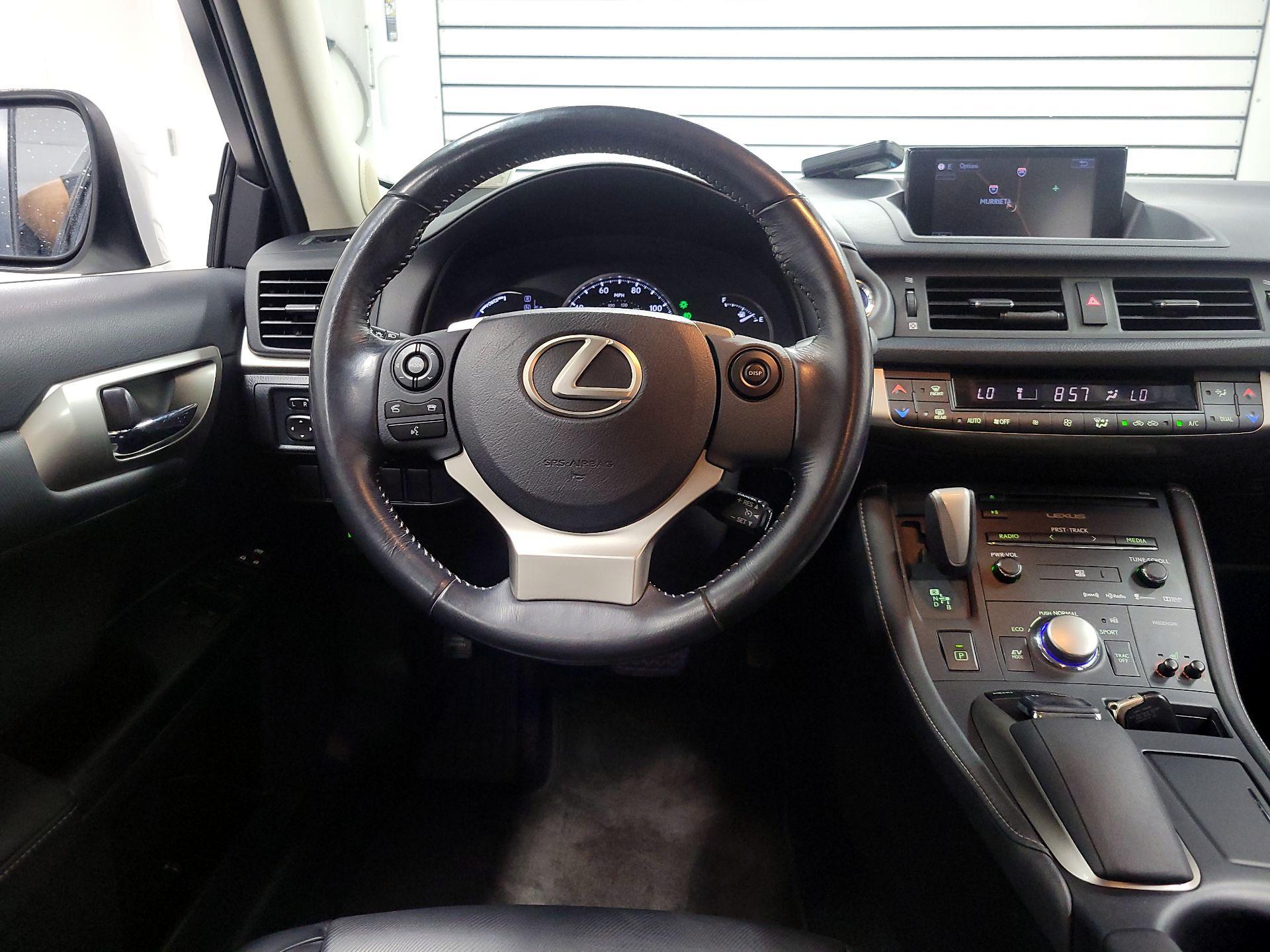 Thumbnail: 2015 Lexus CT - 10