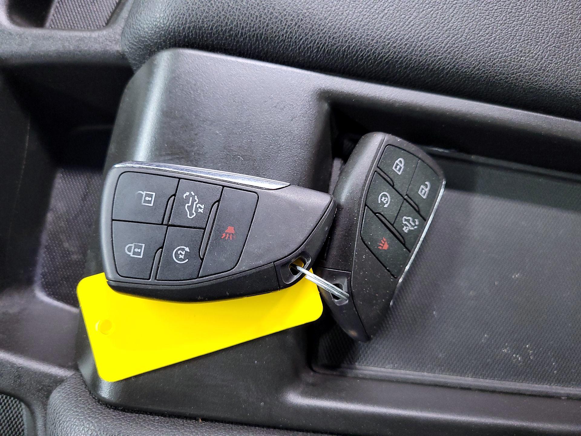 Thumbnail: 2023 Chevrolet Silverado 1500 - 20