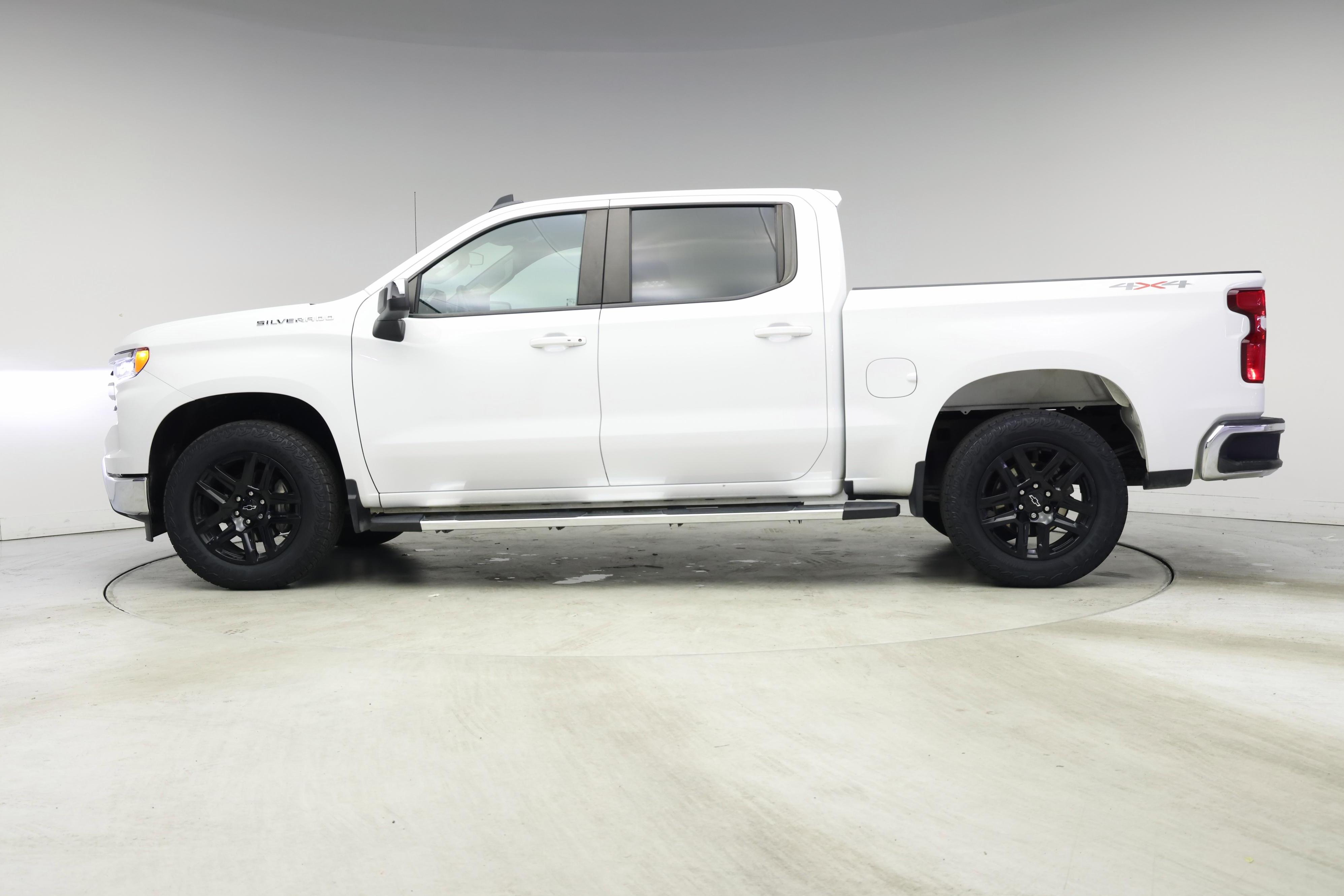 Thumbnail: 2023 Chevrolet Silverado 1500 - 3