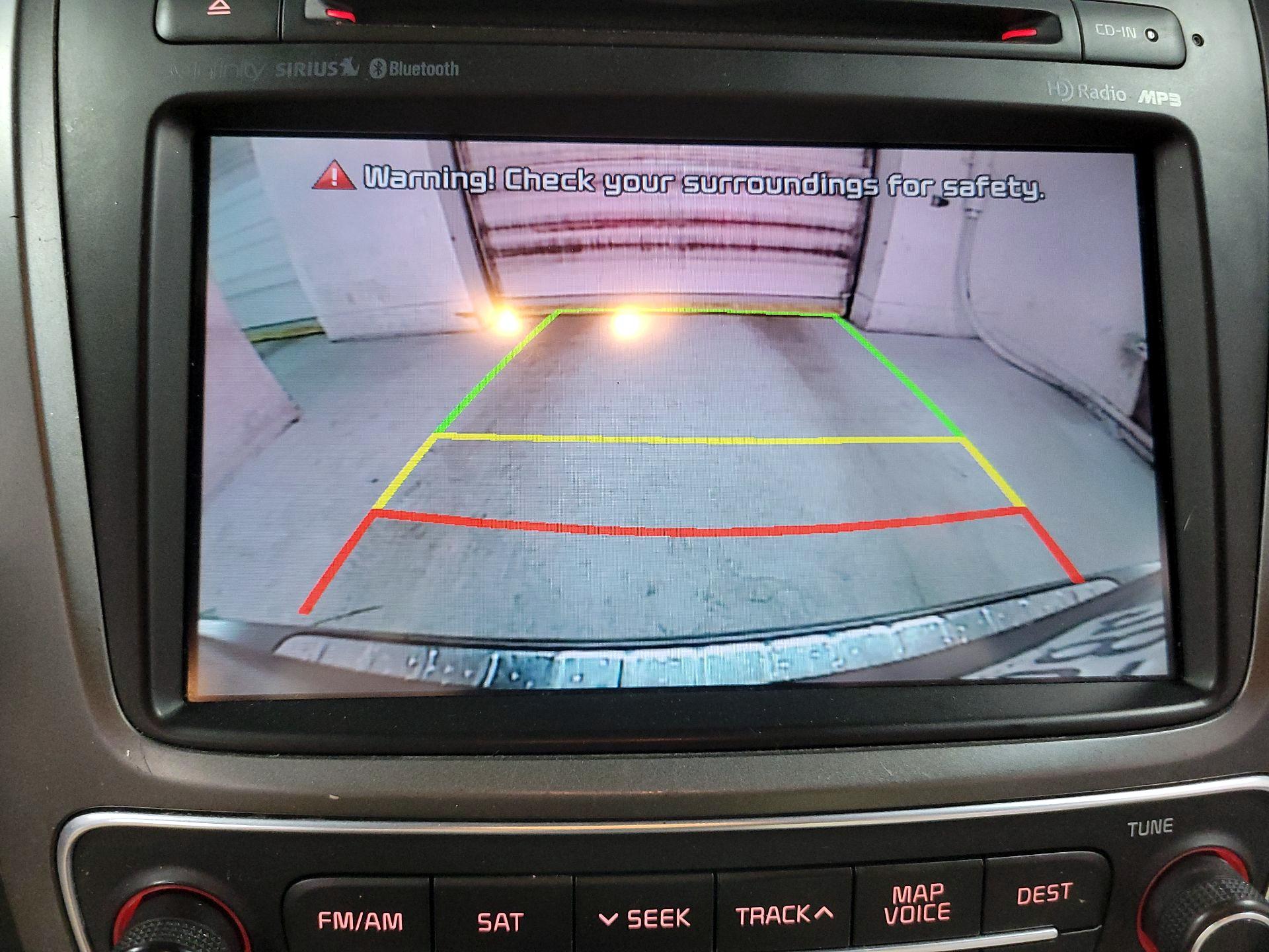 Thumbnail: 2015 Kia Sorento - 15