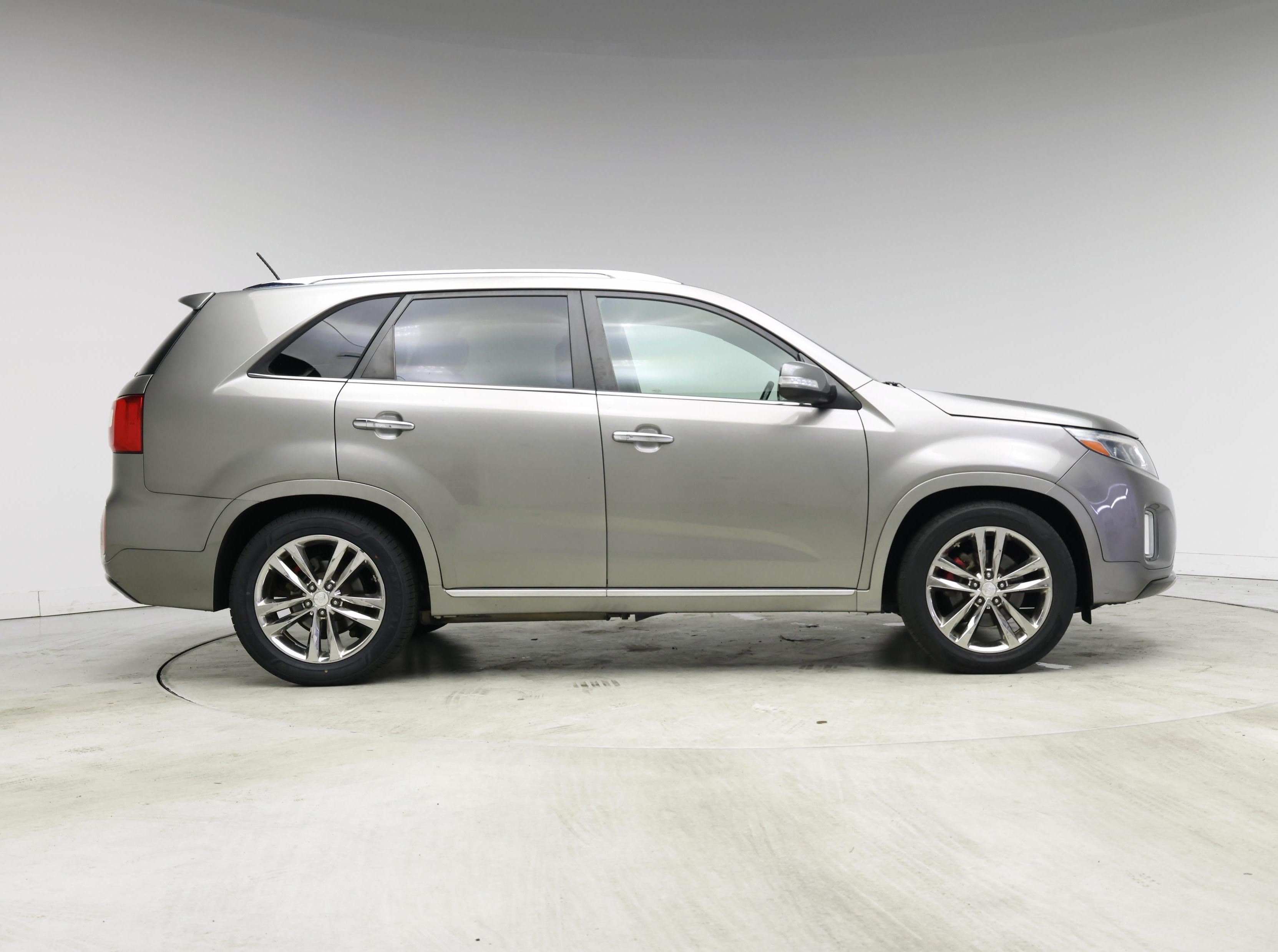 Thumbnail: 2015 Kia Sorento - 7