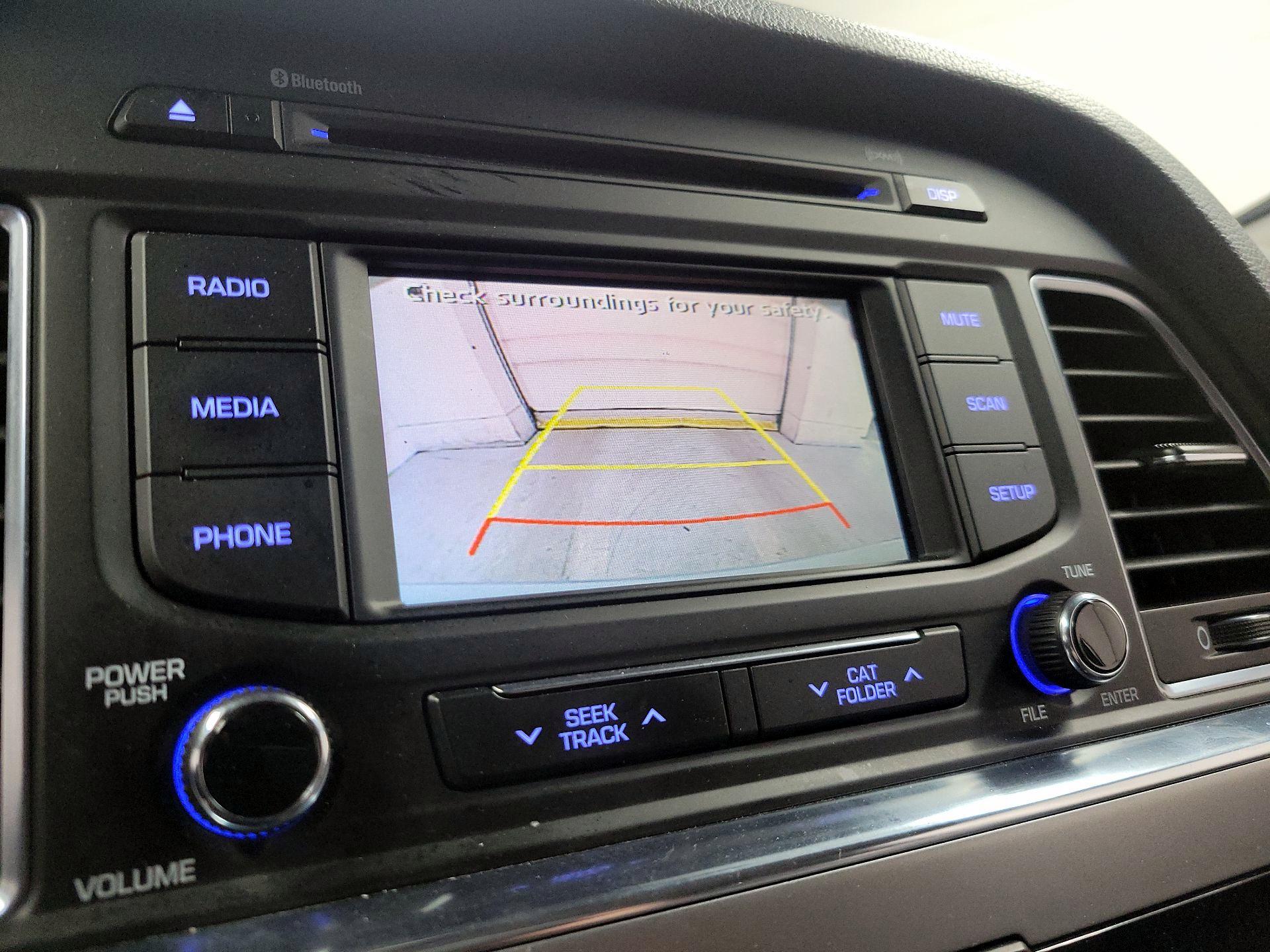 Thumbnail: 2016 Hyundai Sonata - 14