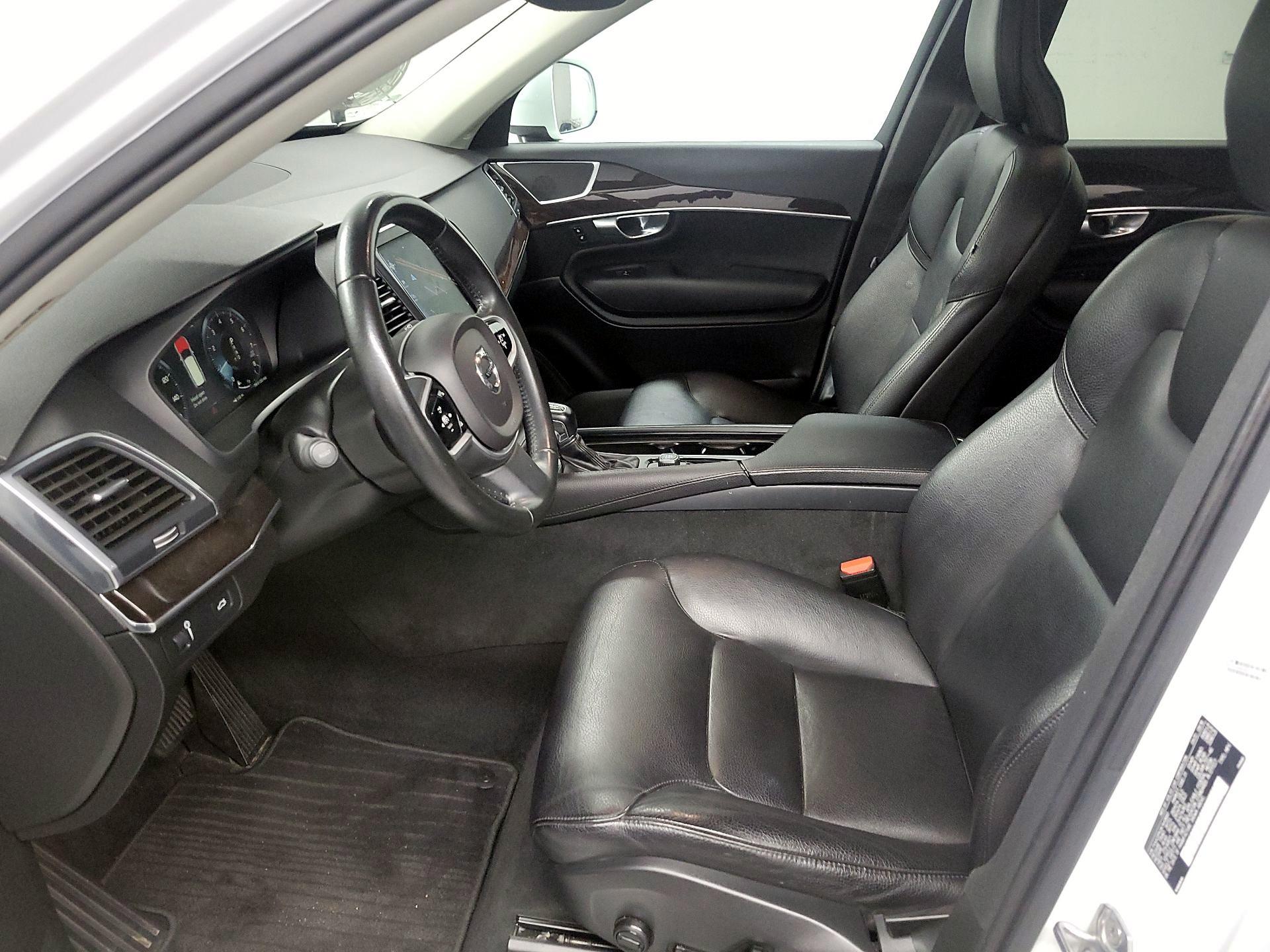Thumbnail: 2019 Volvo XC90 - 11