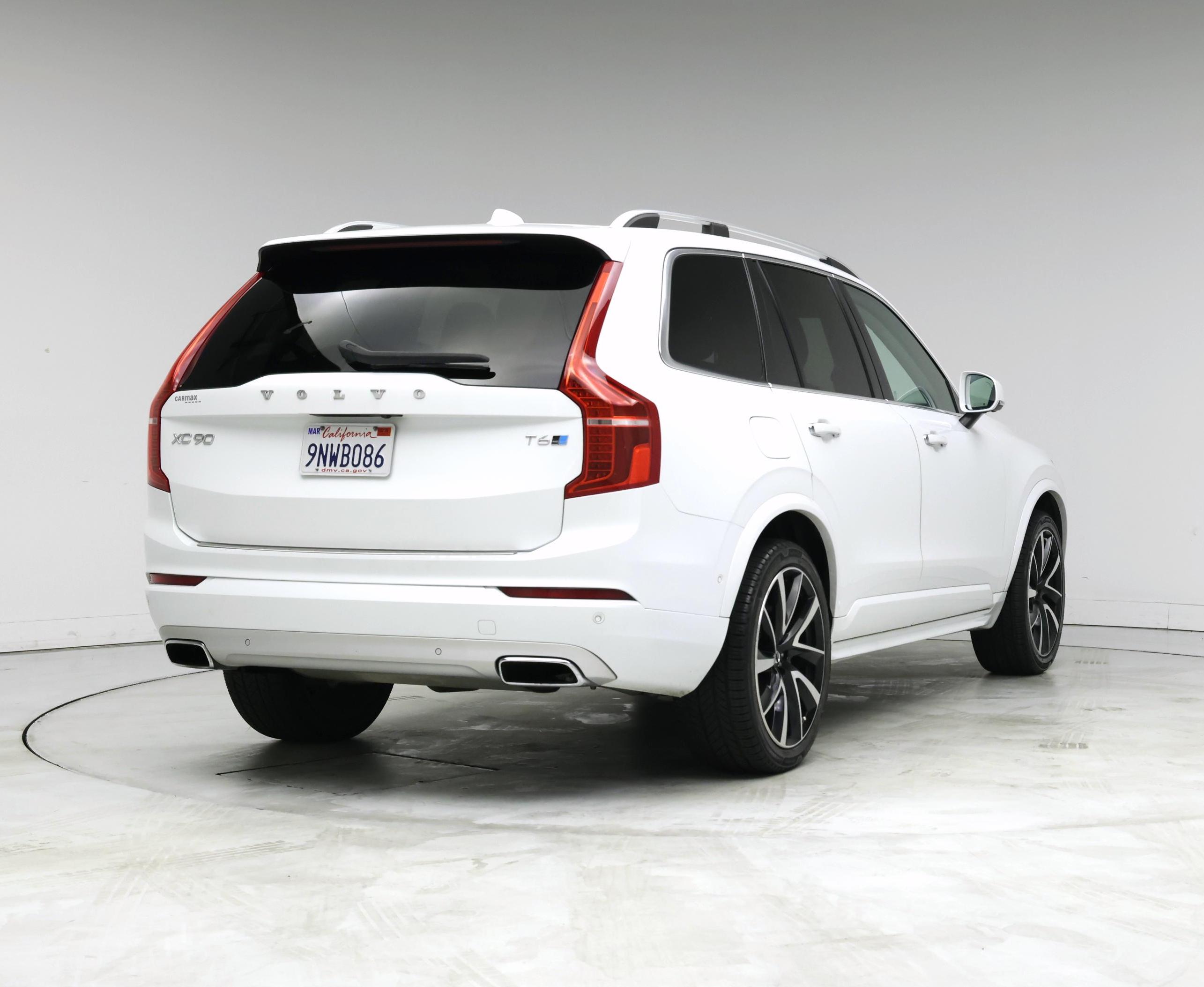 Thumbnail: 2019 Volvo XC90 - 8
