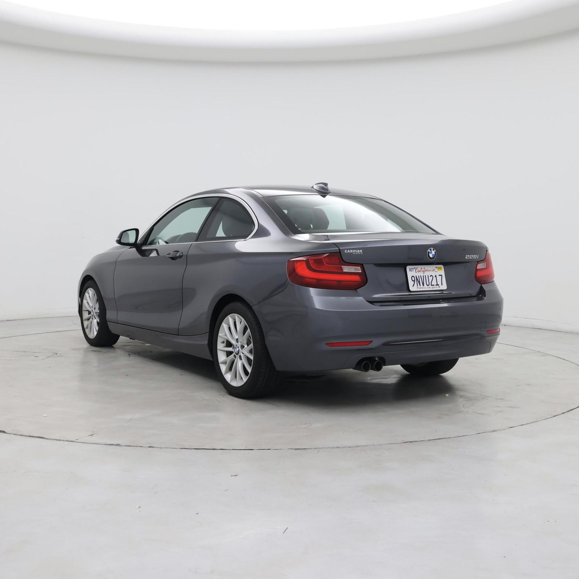 Thumbnail: 2016 BMW 2 Series - 2