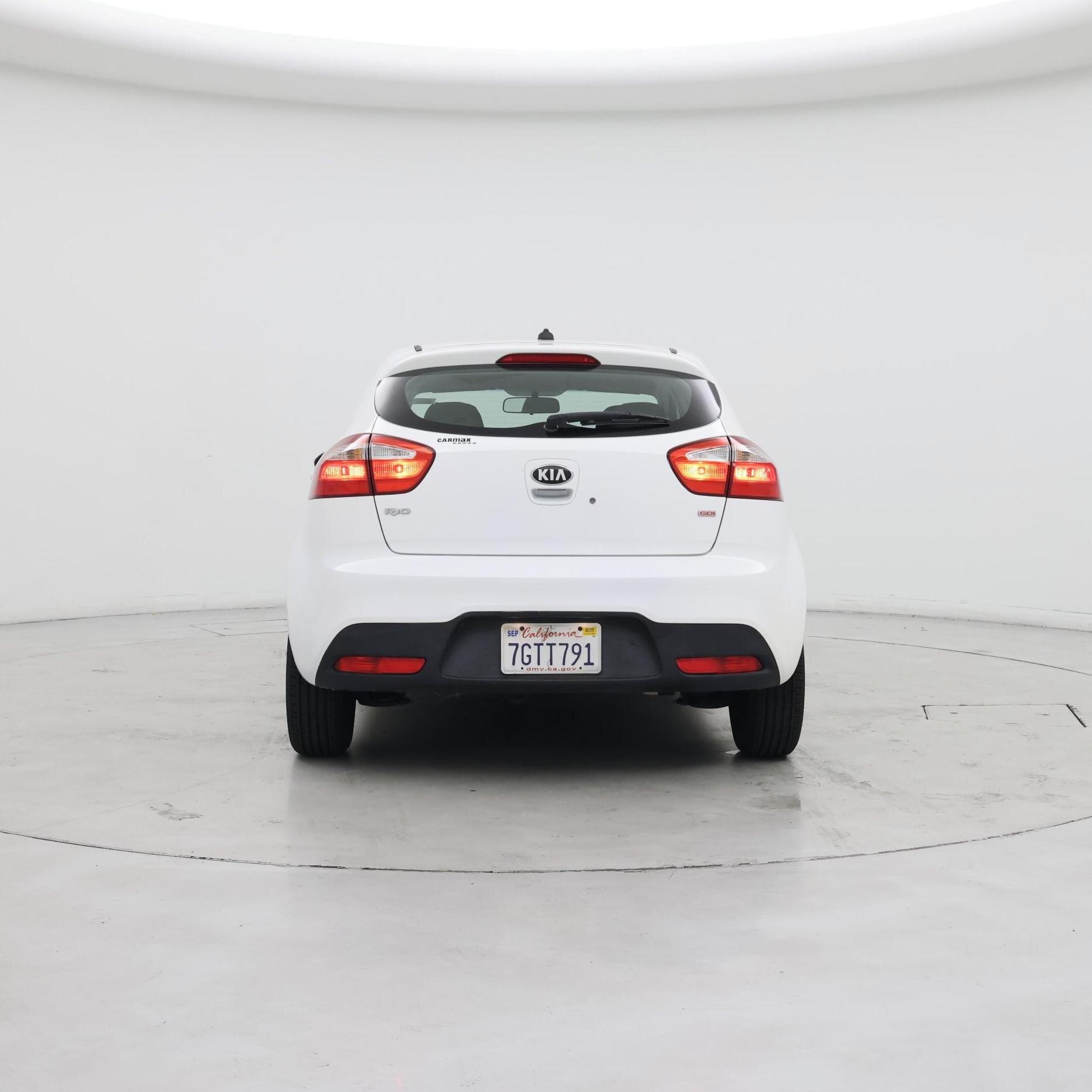 Thumbnail: 2014 Kia Rio5 - 6
