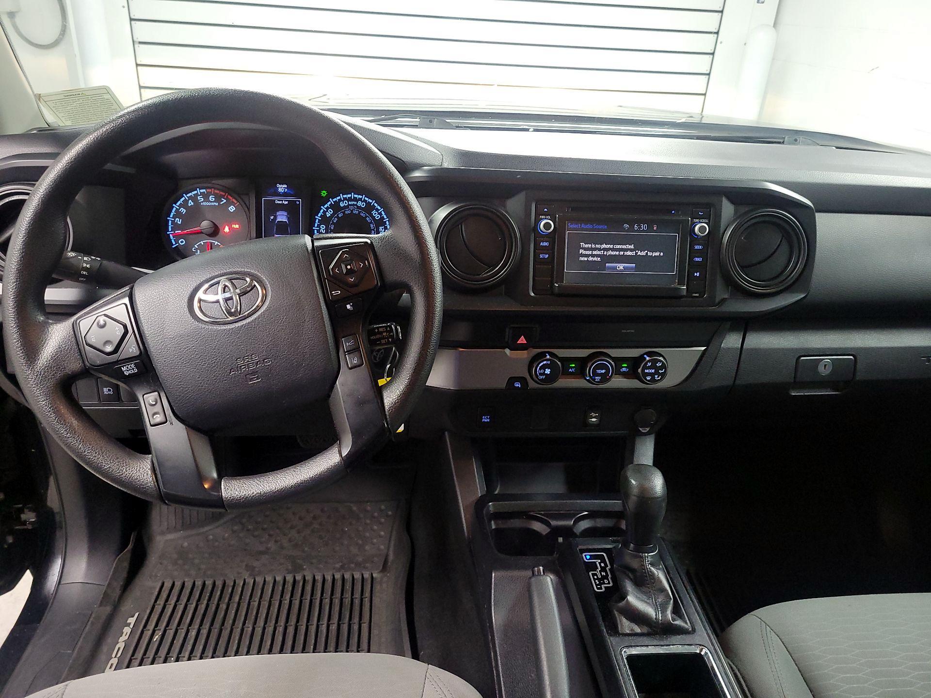 Thumbnail: 2019 Toyota Tacoma - 9