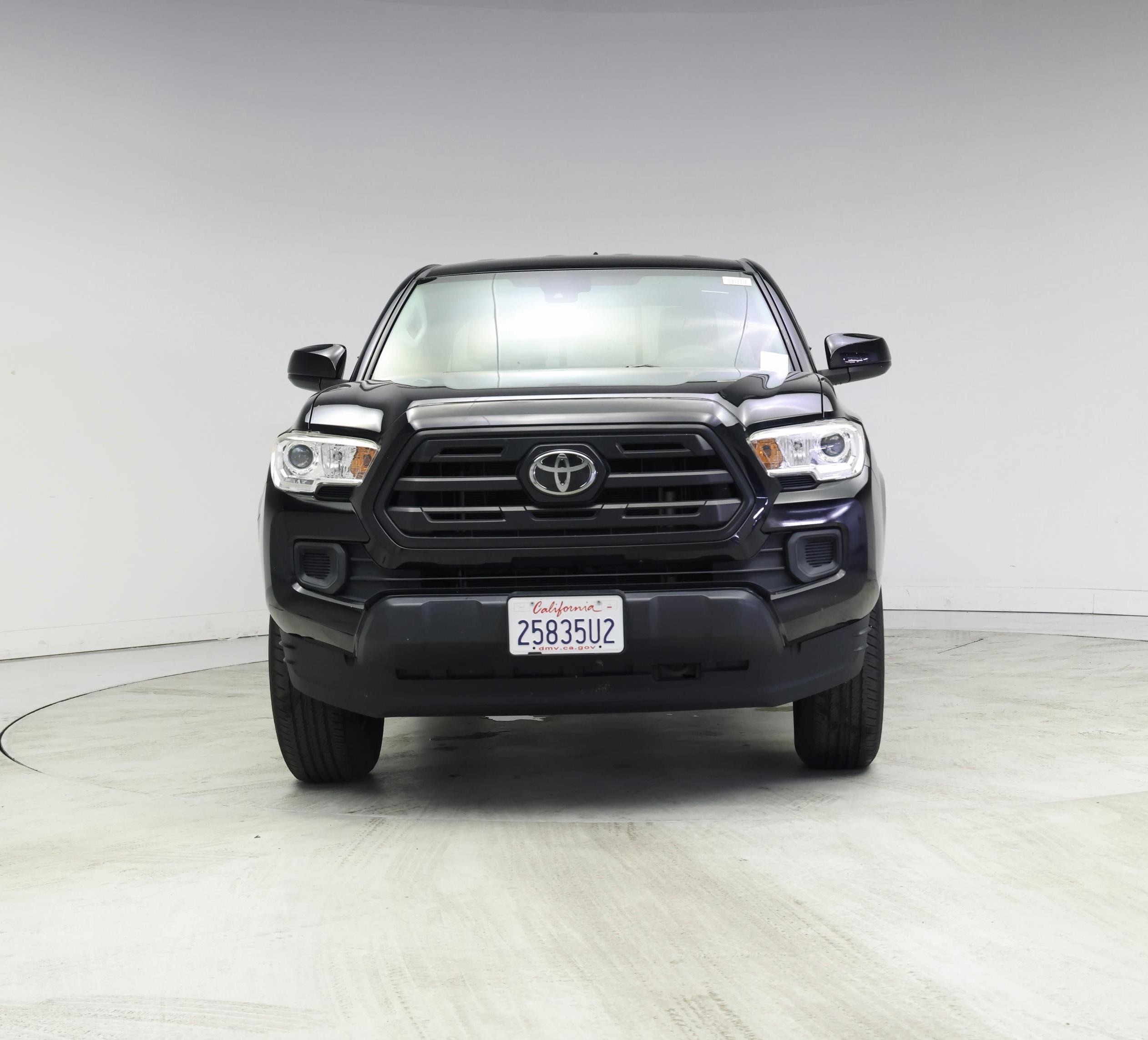 Thumbnail: 2019 Toyota Tacoma - 5