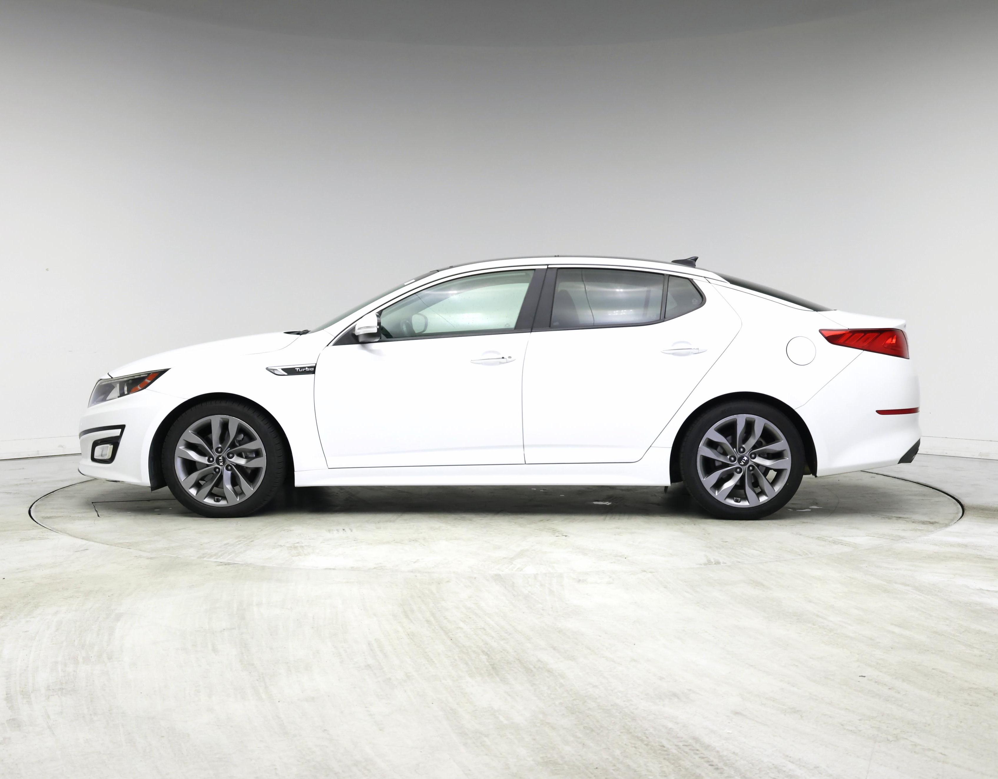 Thumbnail: 2015 Kia Optima - 3