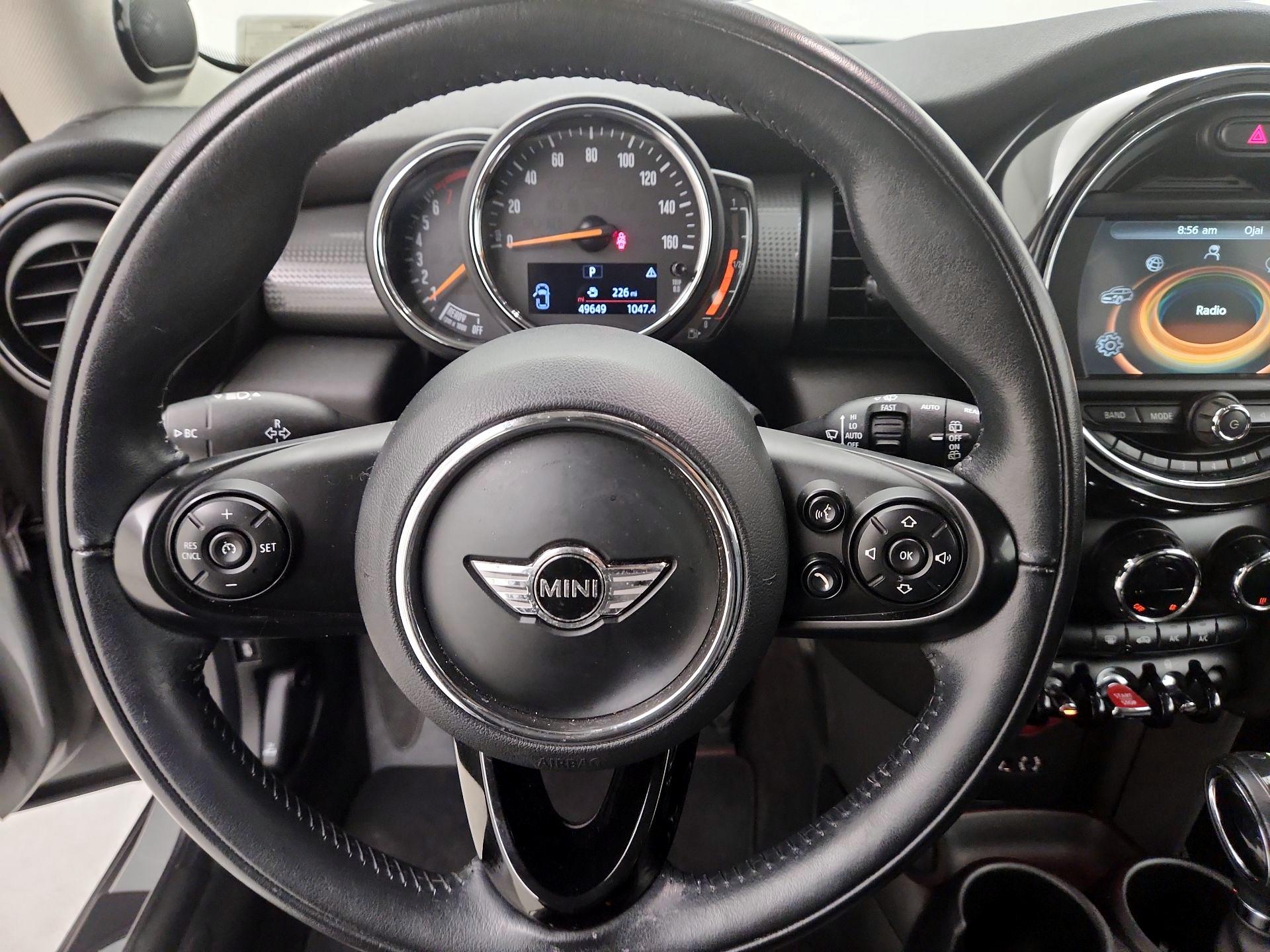 Thumbnail: 2018 MINI Cooper Hardtop - 10