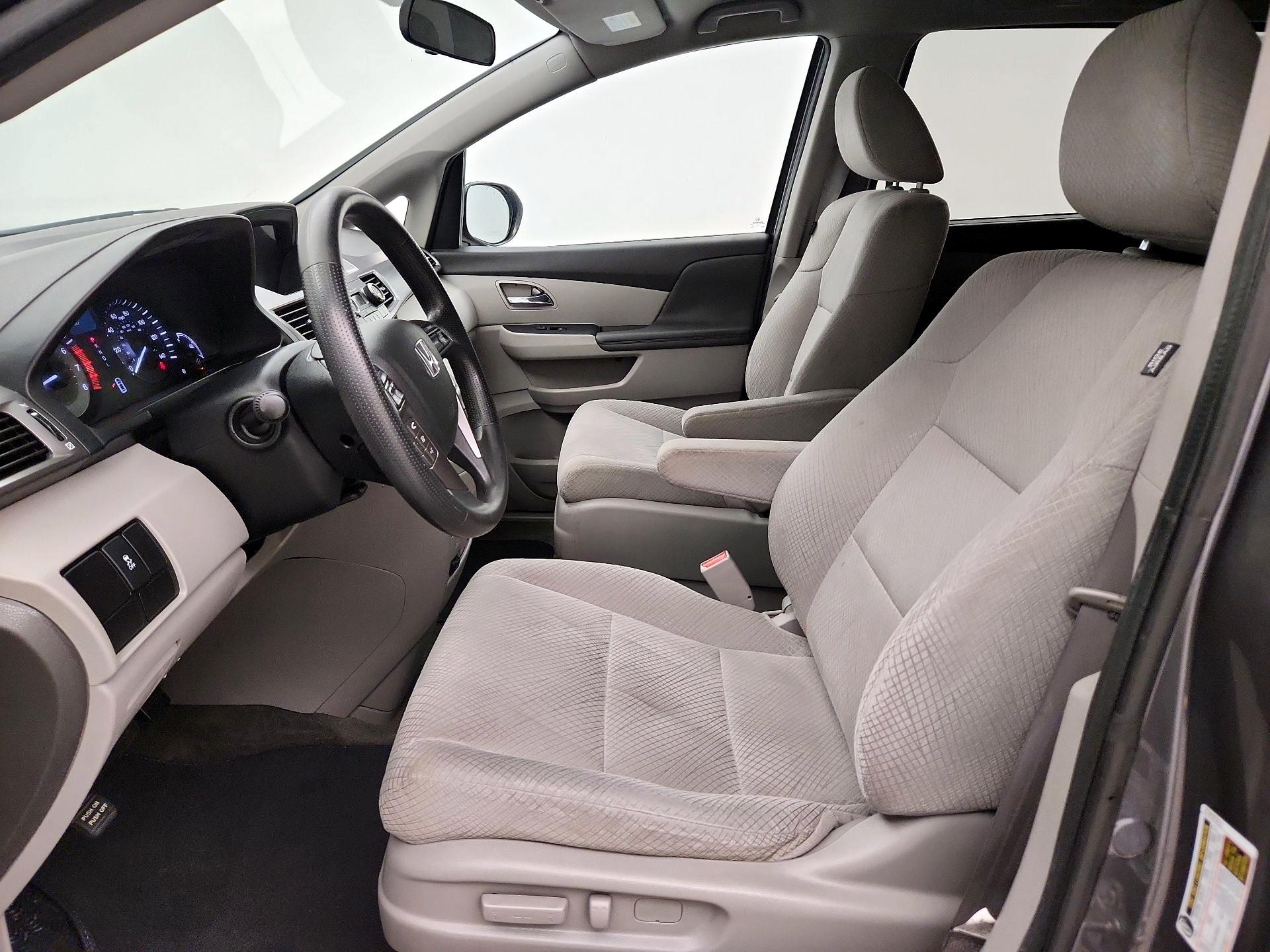 Thumbnail: 2014 Honda Odyssey - 11