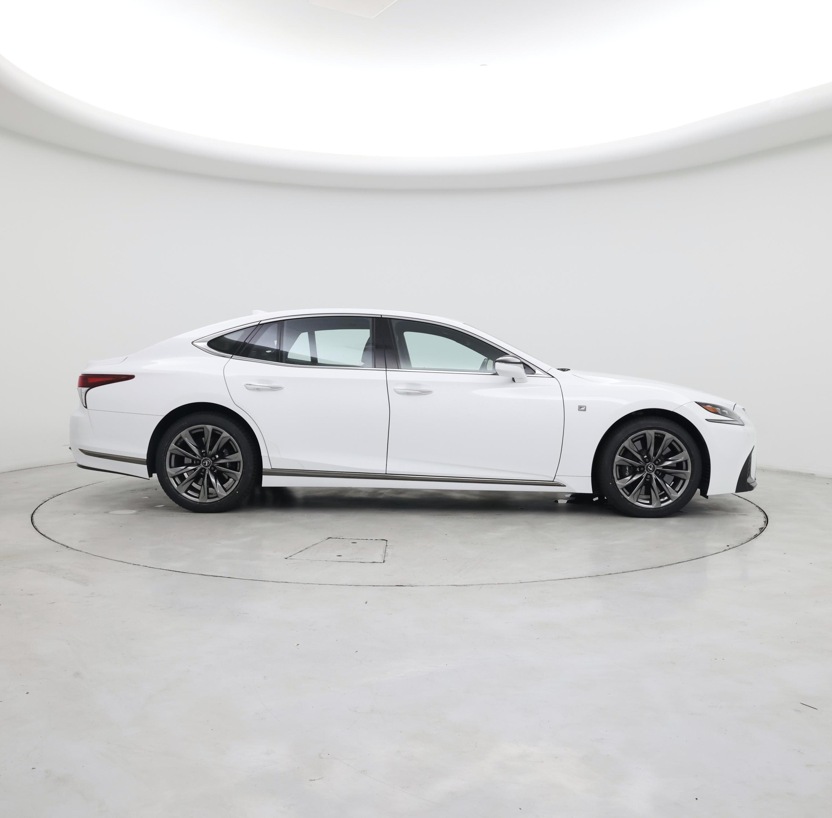 Thumbnail: 2019 Lexus LS - 7
