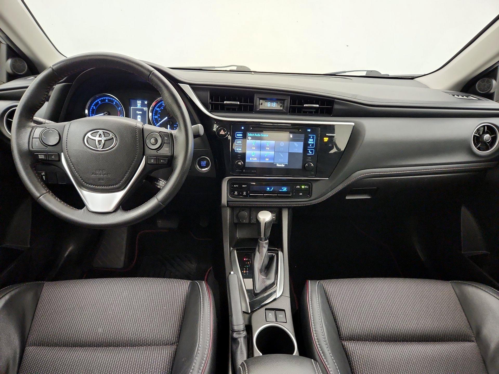 Thumbnail: 2017 Toyota Corolla - 9