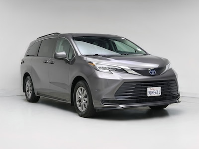 Gray 2023 Toyota Sienna Hybrid LE