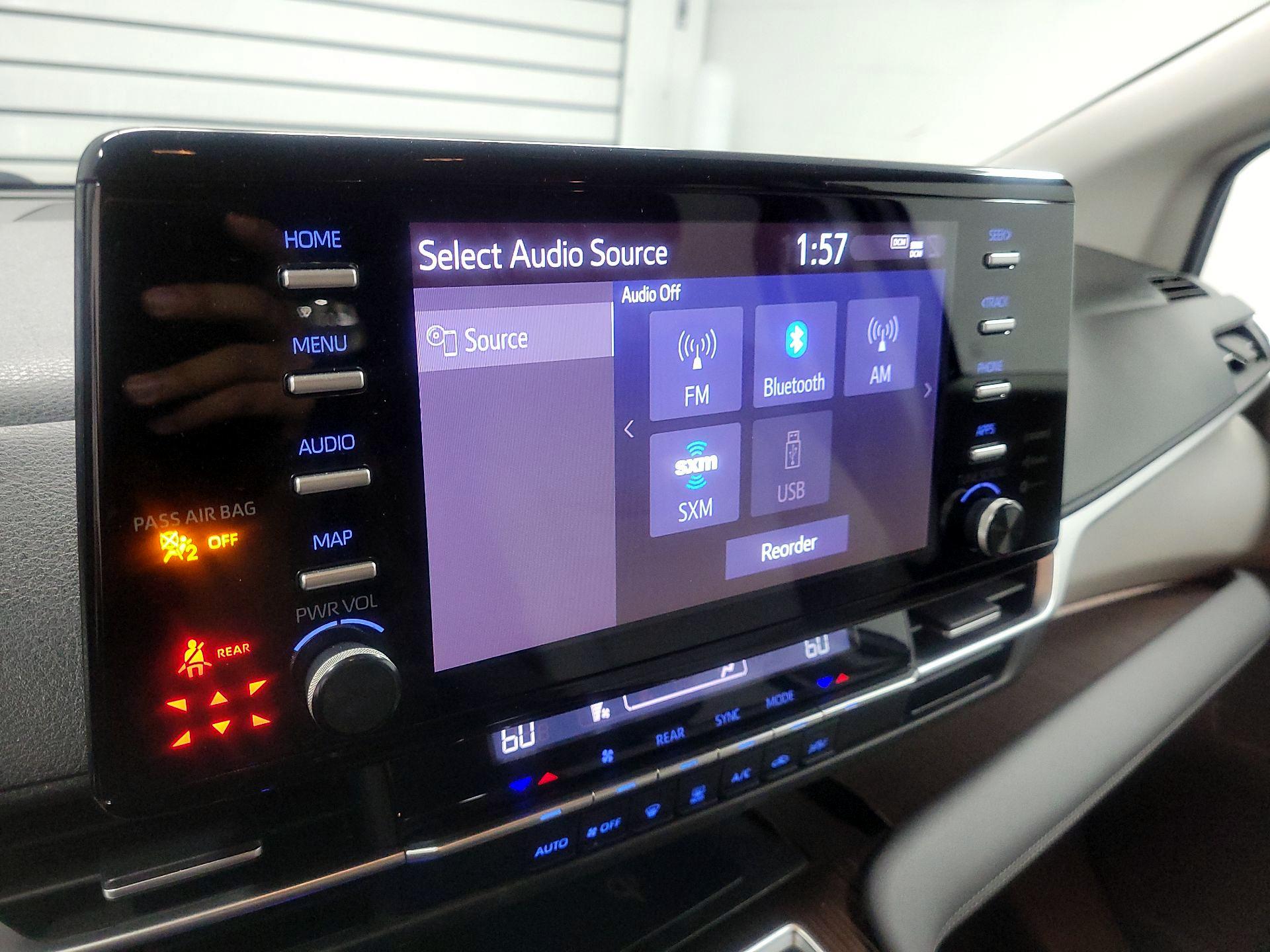 Thumbnail: 2023 Toyota Sienna - 14
