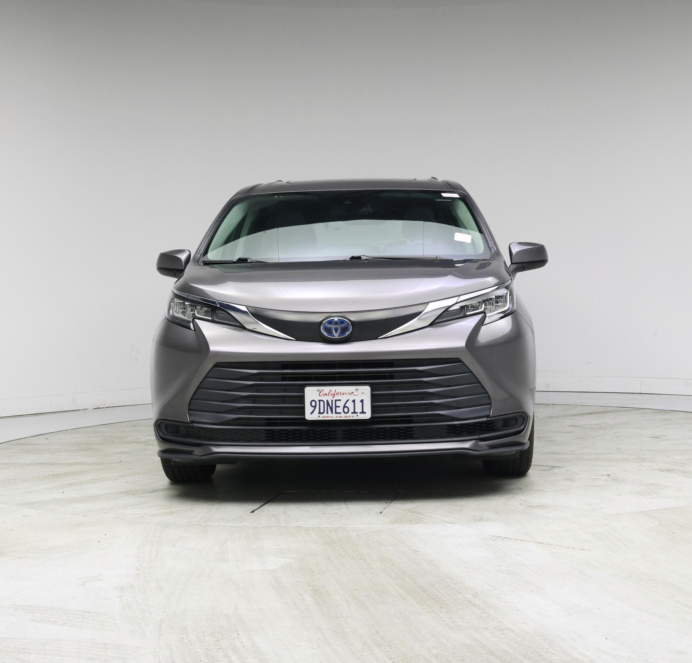 Thumbnail: 2023 Toyota Sienna - 5