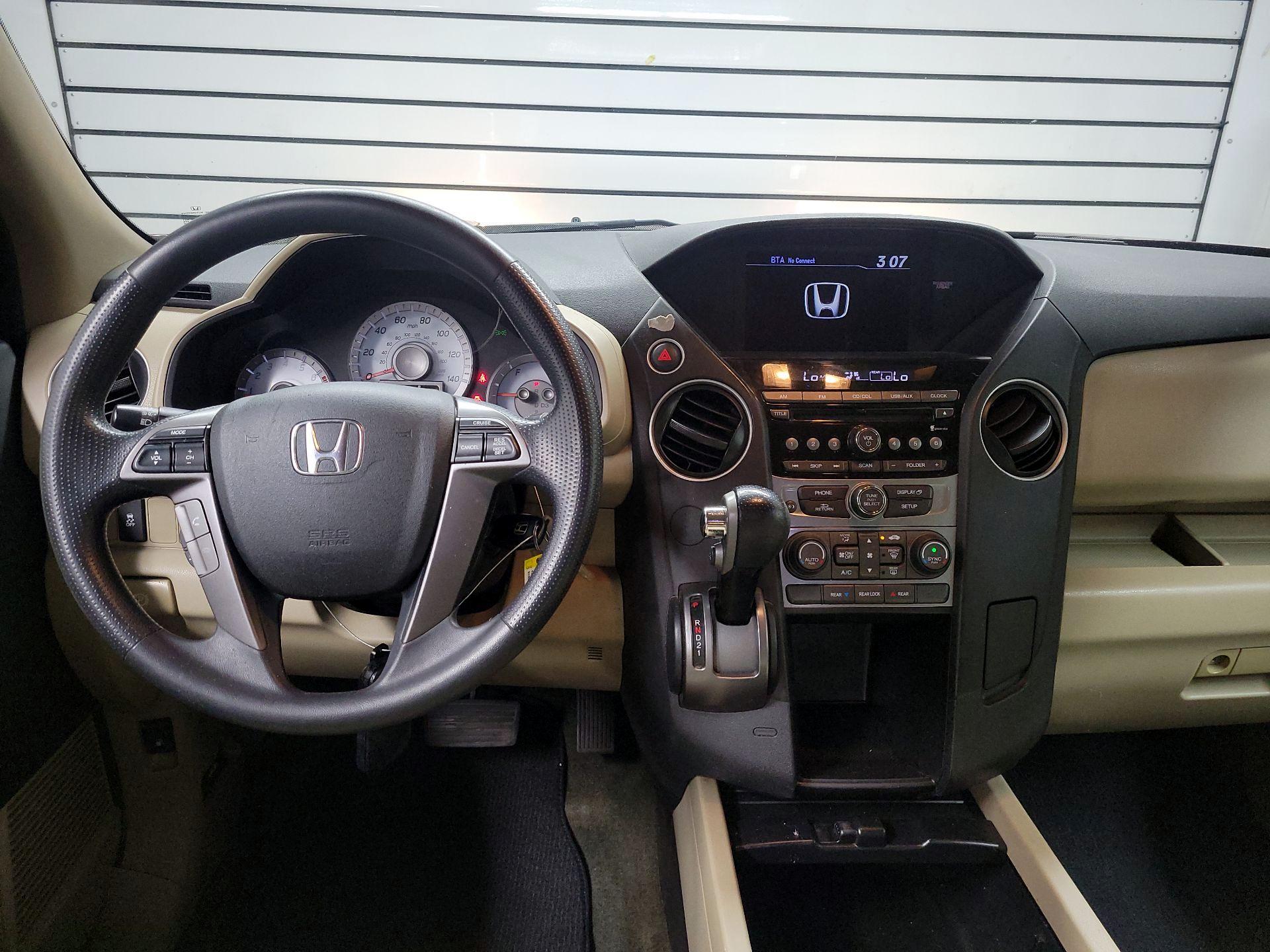 Thumbnail: 2015 Honda Pilot - 9