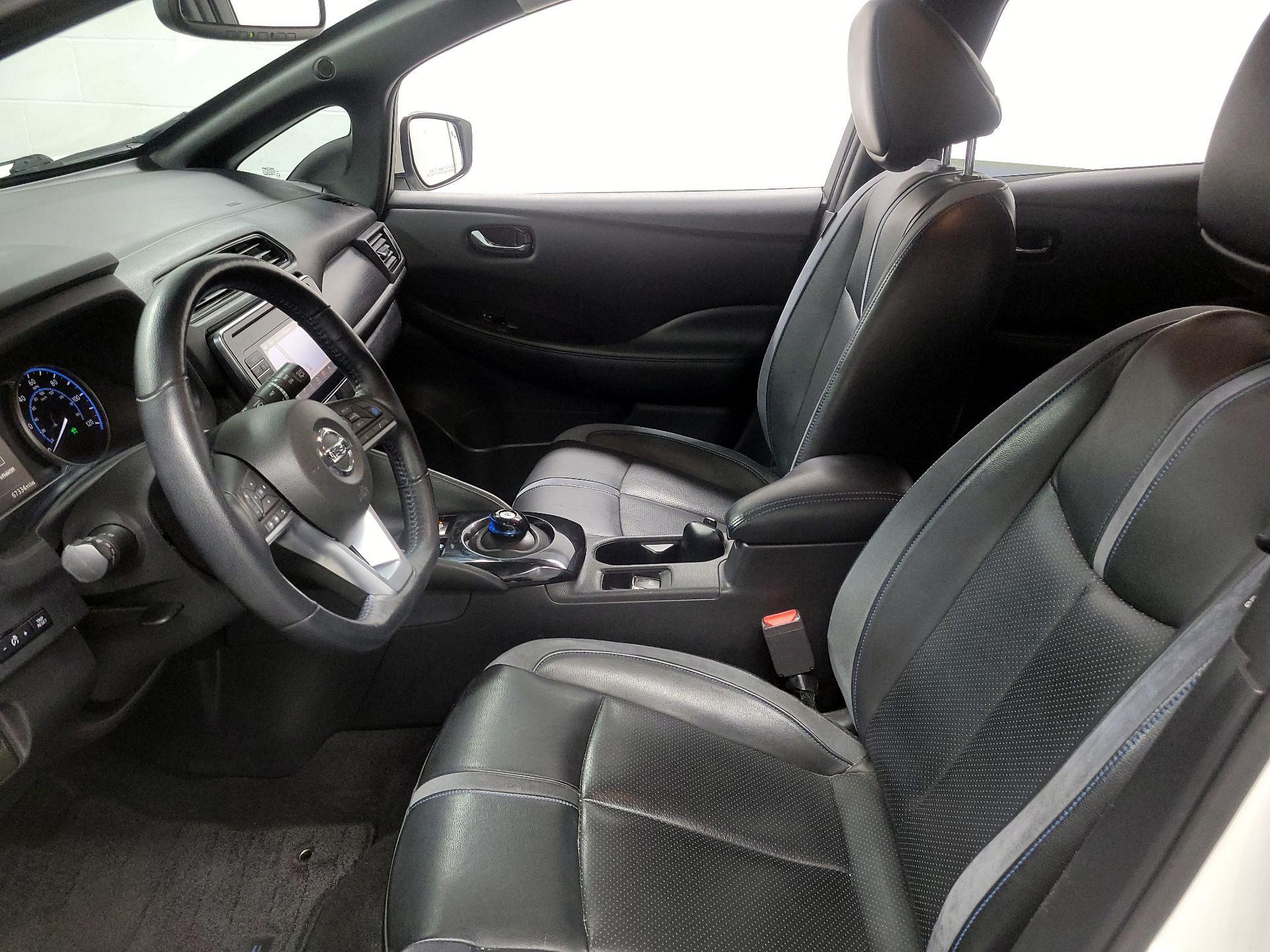 Thumbnail: 2018 Nissan Leaf - 11