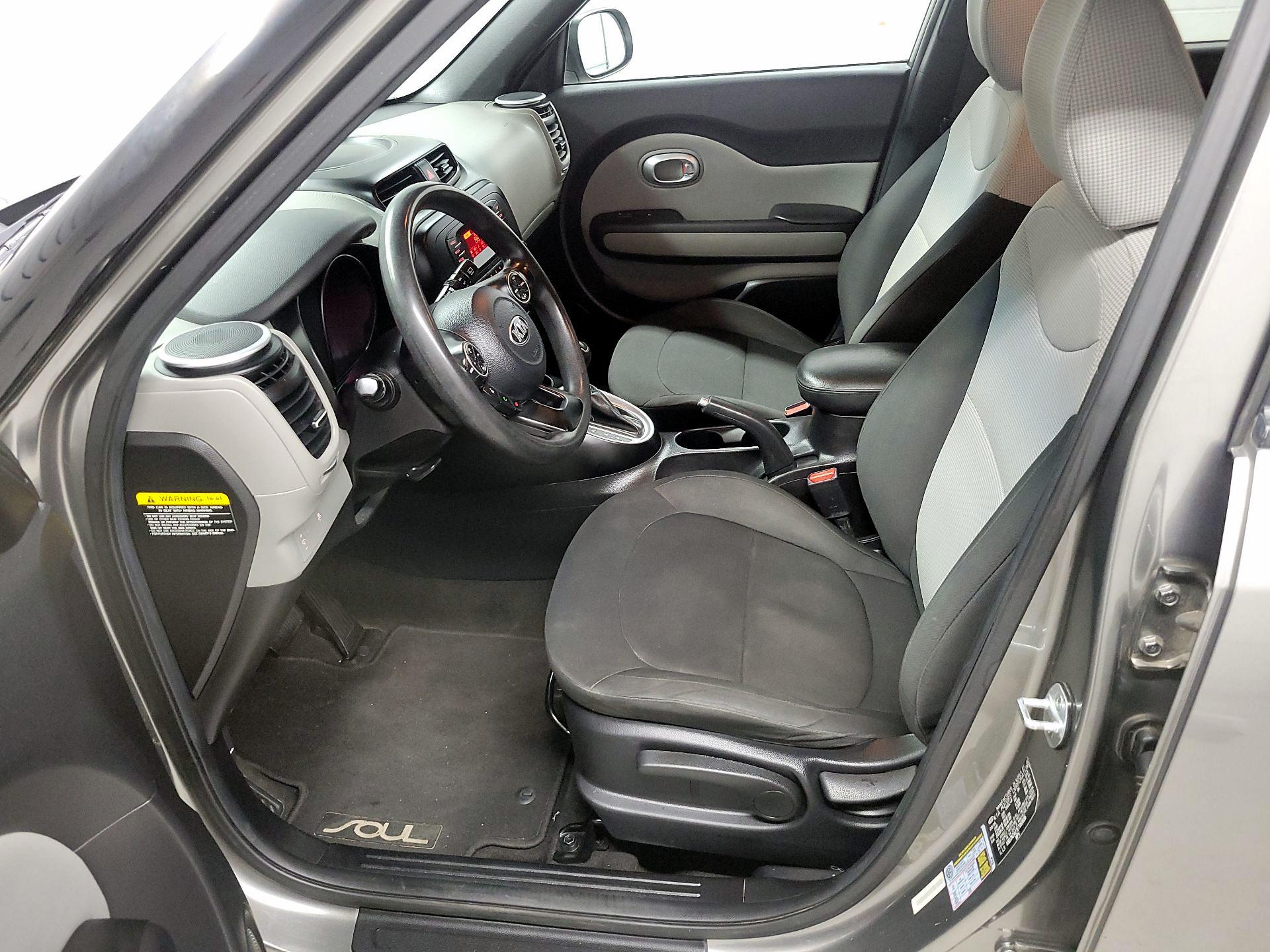 Thumbnail: 2014 Kia Soul - 11