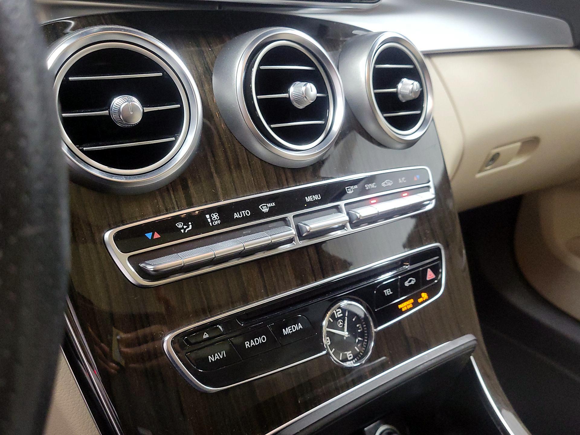 Thumbnail: 2017 Mercedes-Benz C-Class - 16
