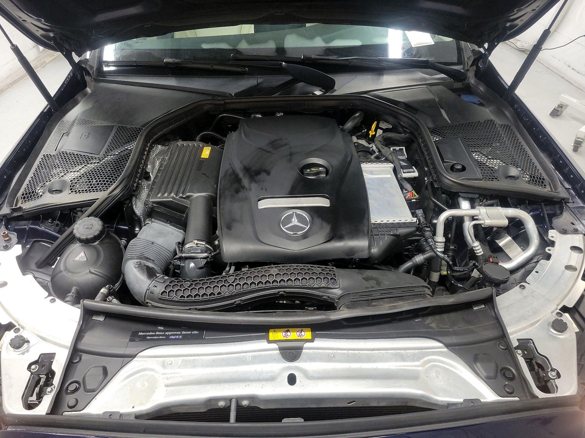 Thumbnail: 2017 Mercedes-Benz C-Class - 20