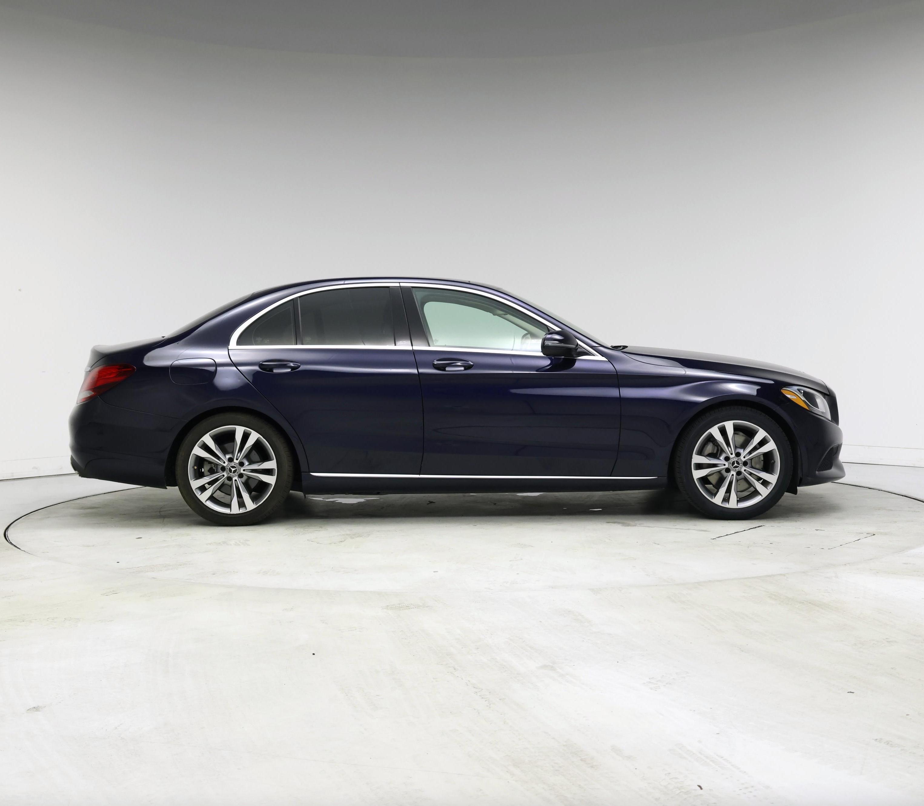 Thumbnail: 2017 Mercedes-Benz C-Class - 7