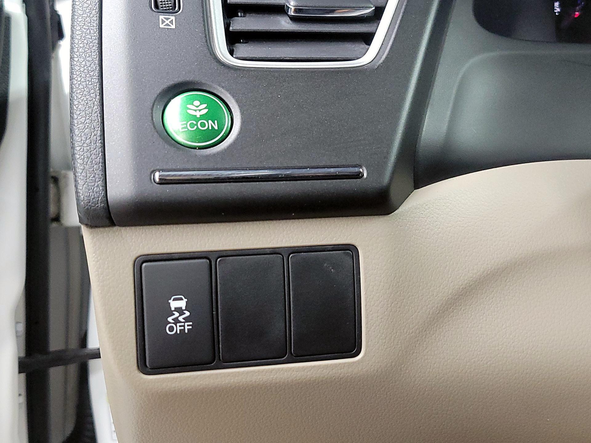 Thumbnail: 2014 Honda Civic - 13