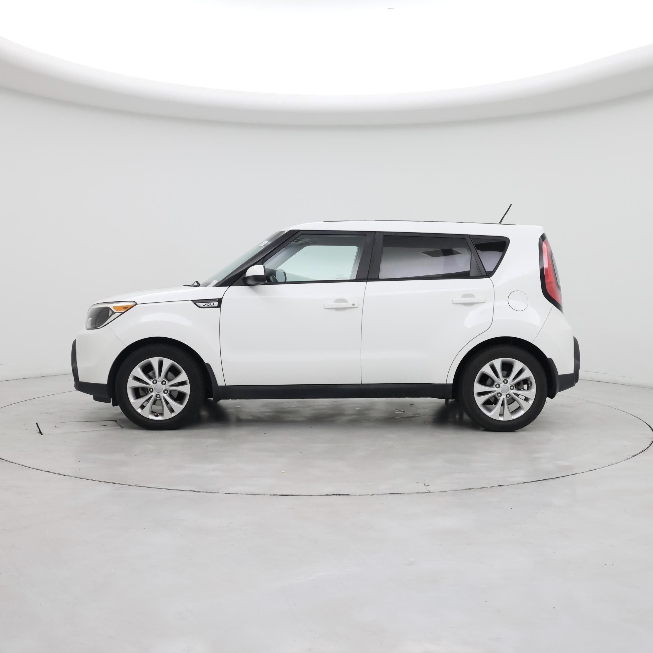 Thumbnail: 2015 Kia Soul - 3
