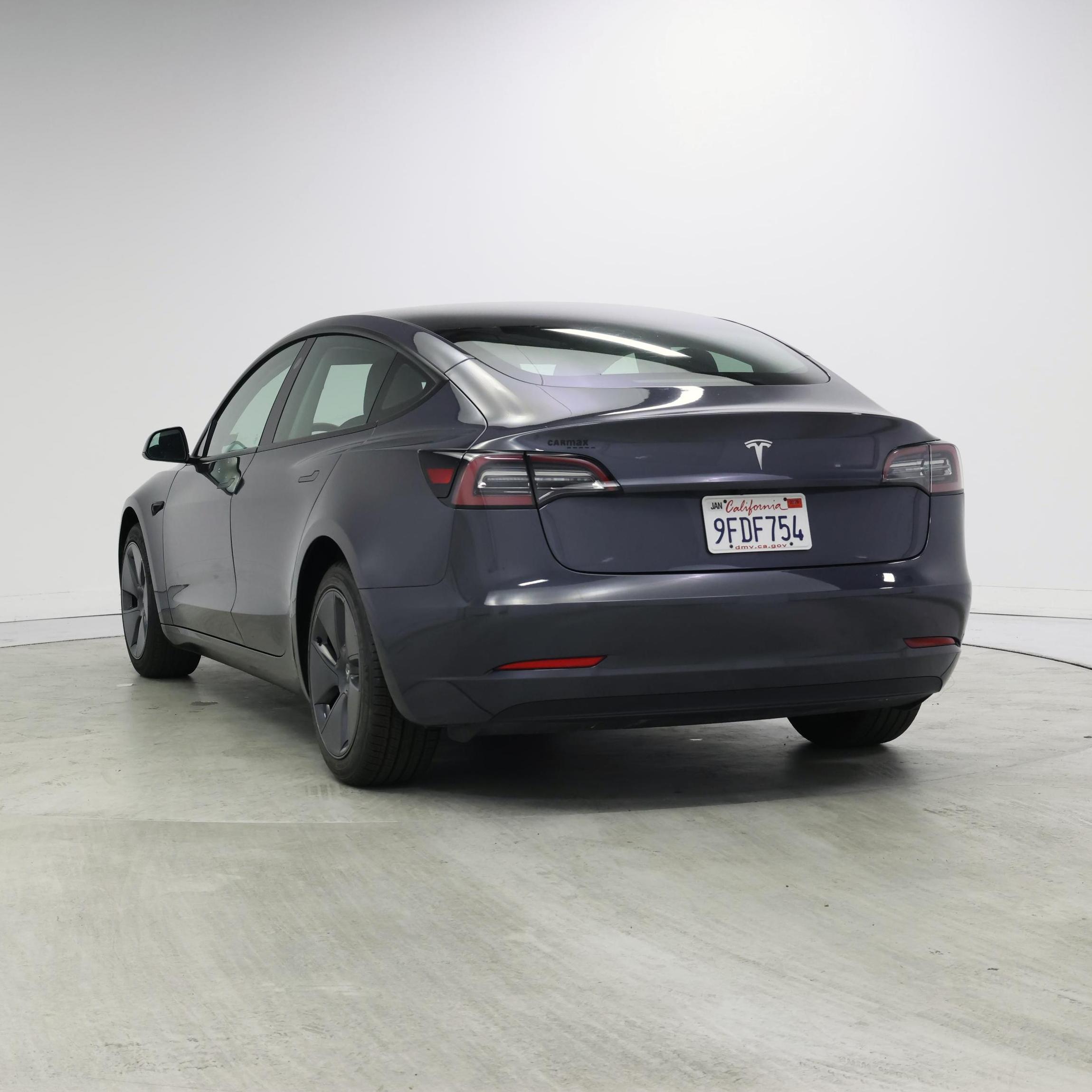 Thumbnail: 2023 Tesla Model 3 - 2