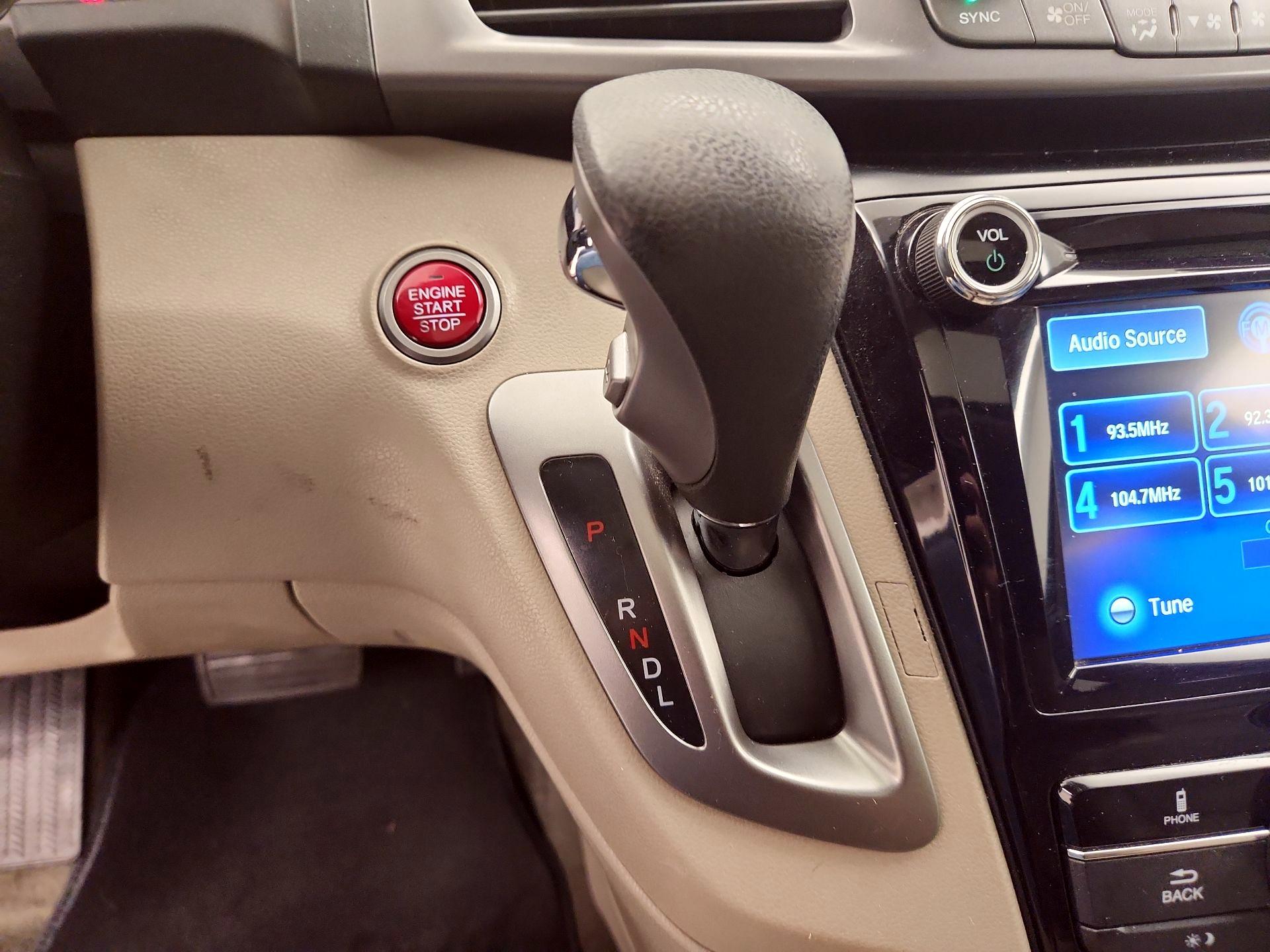 Thumbnail: 2014 Honda Odyssey - 17