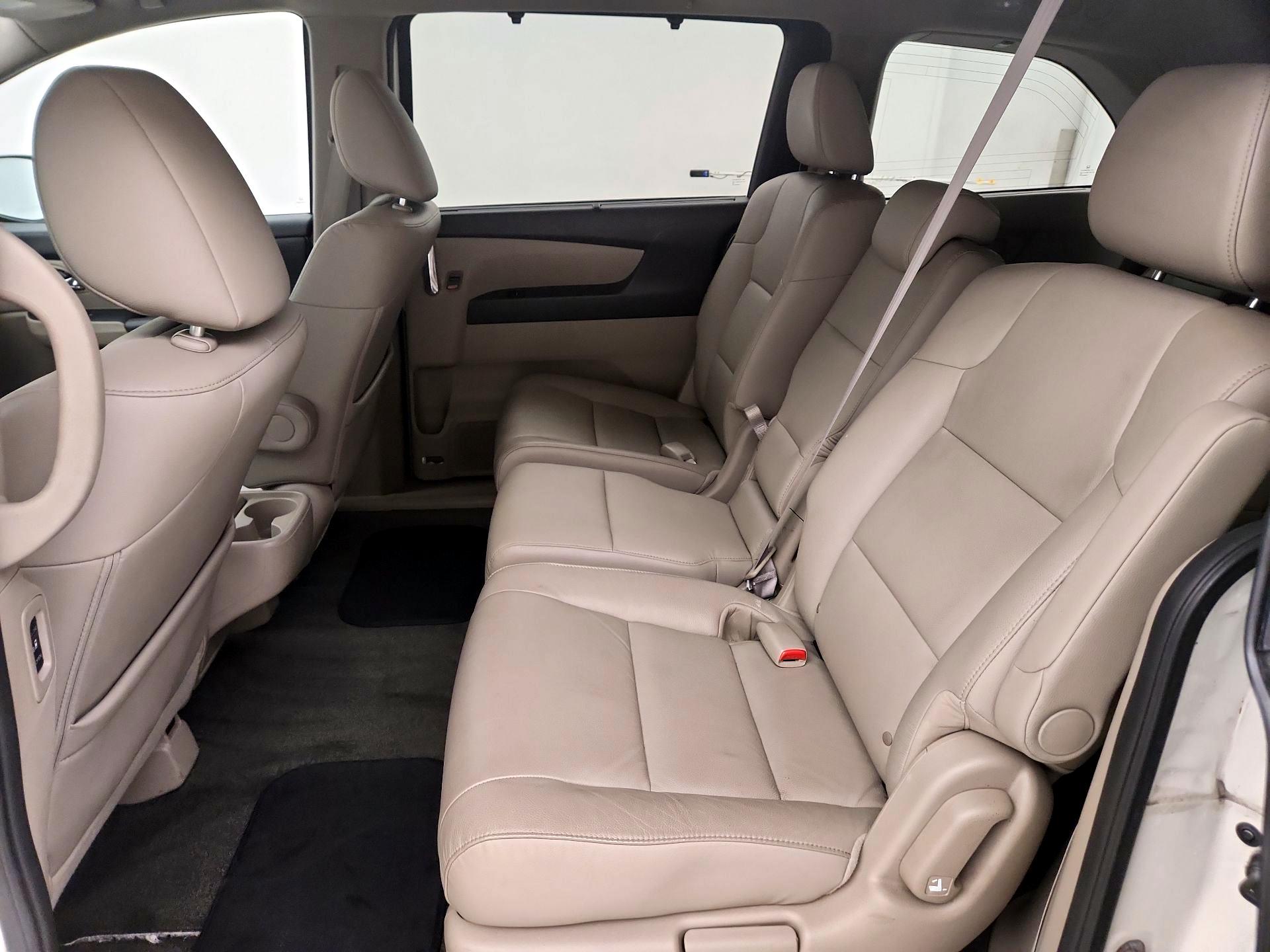 Thumbnail: 2014 Honda Odyssey - 20