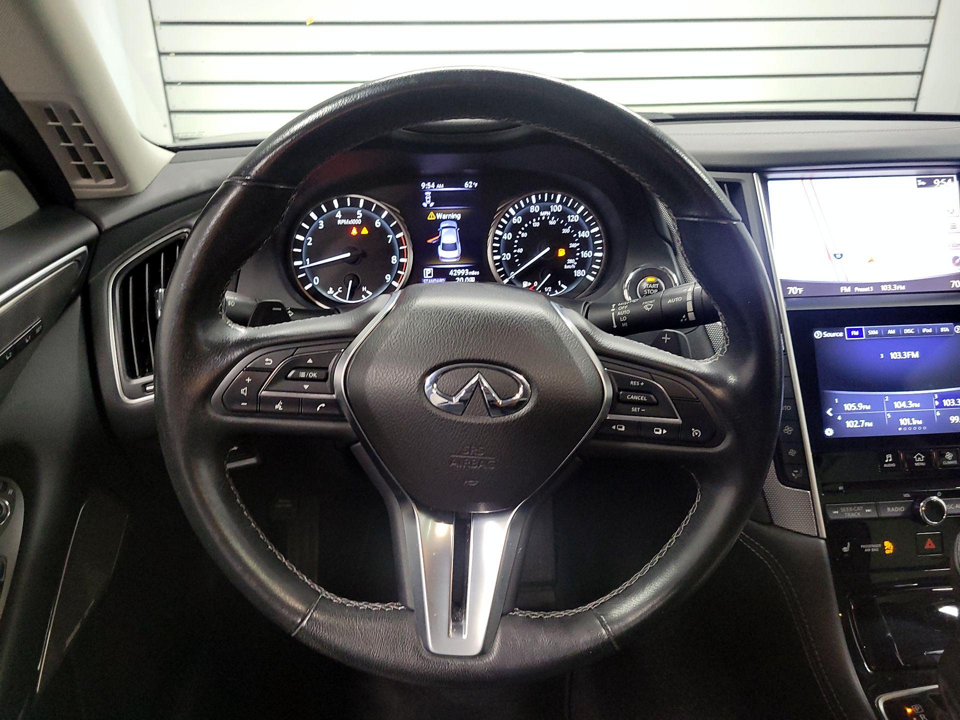 Thumbnail: 2019 INFINITI Q50 - 10