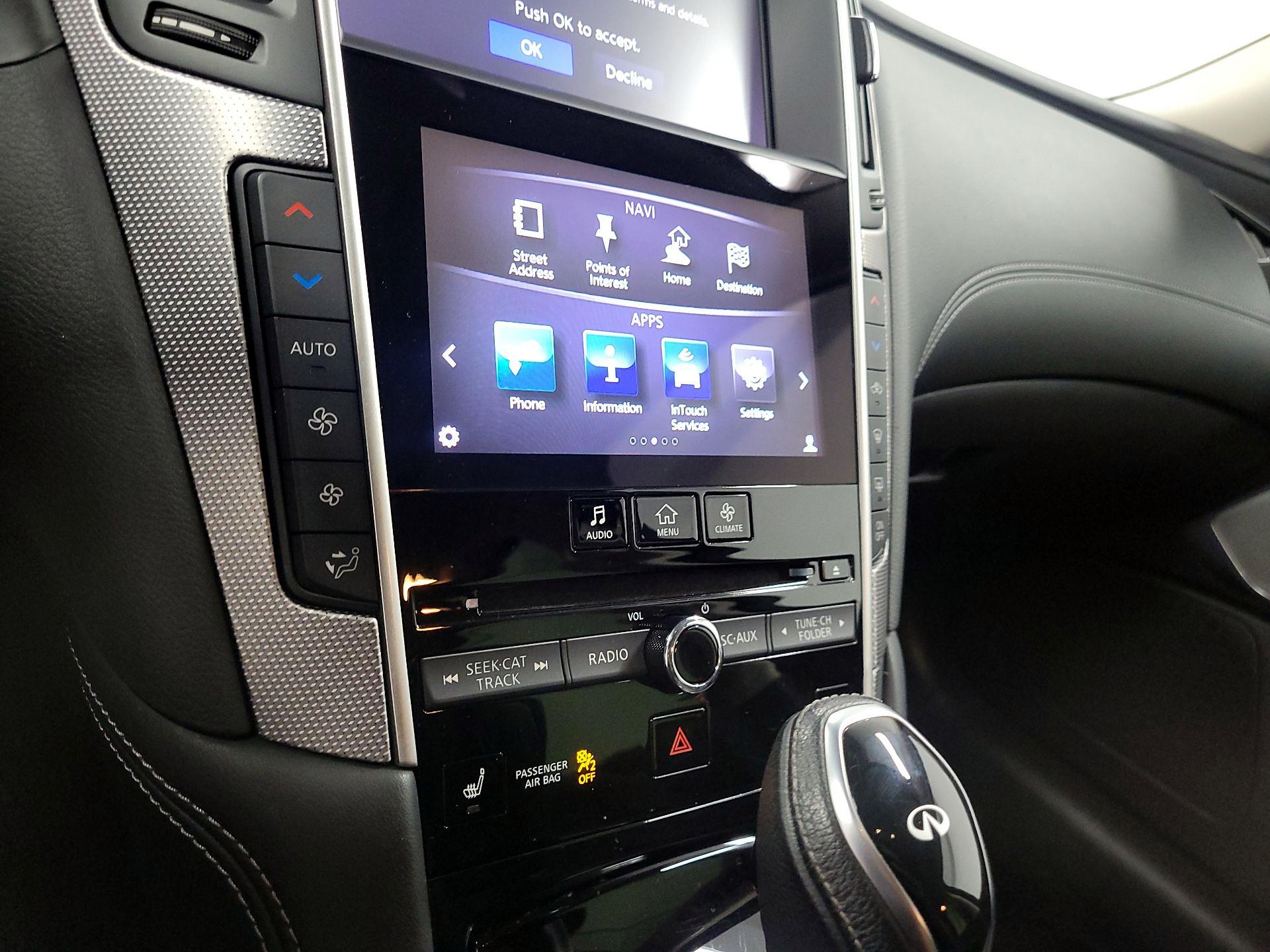 Thumbnail: 2019 INFINITI Q50 - 17