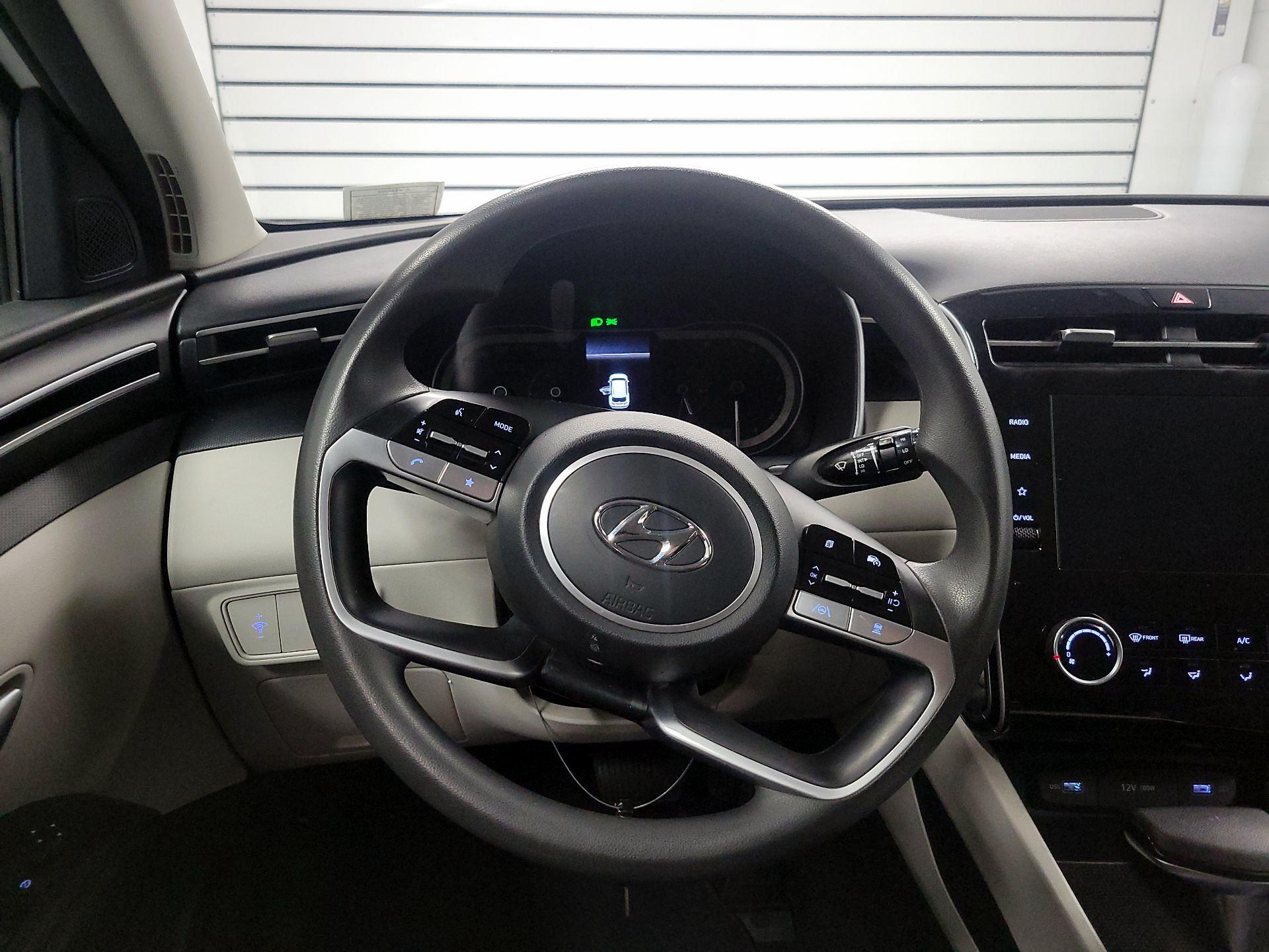 Thumbnail: 2023 Hyundai Tucson - 10