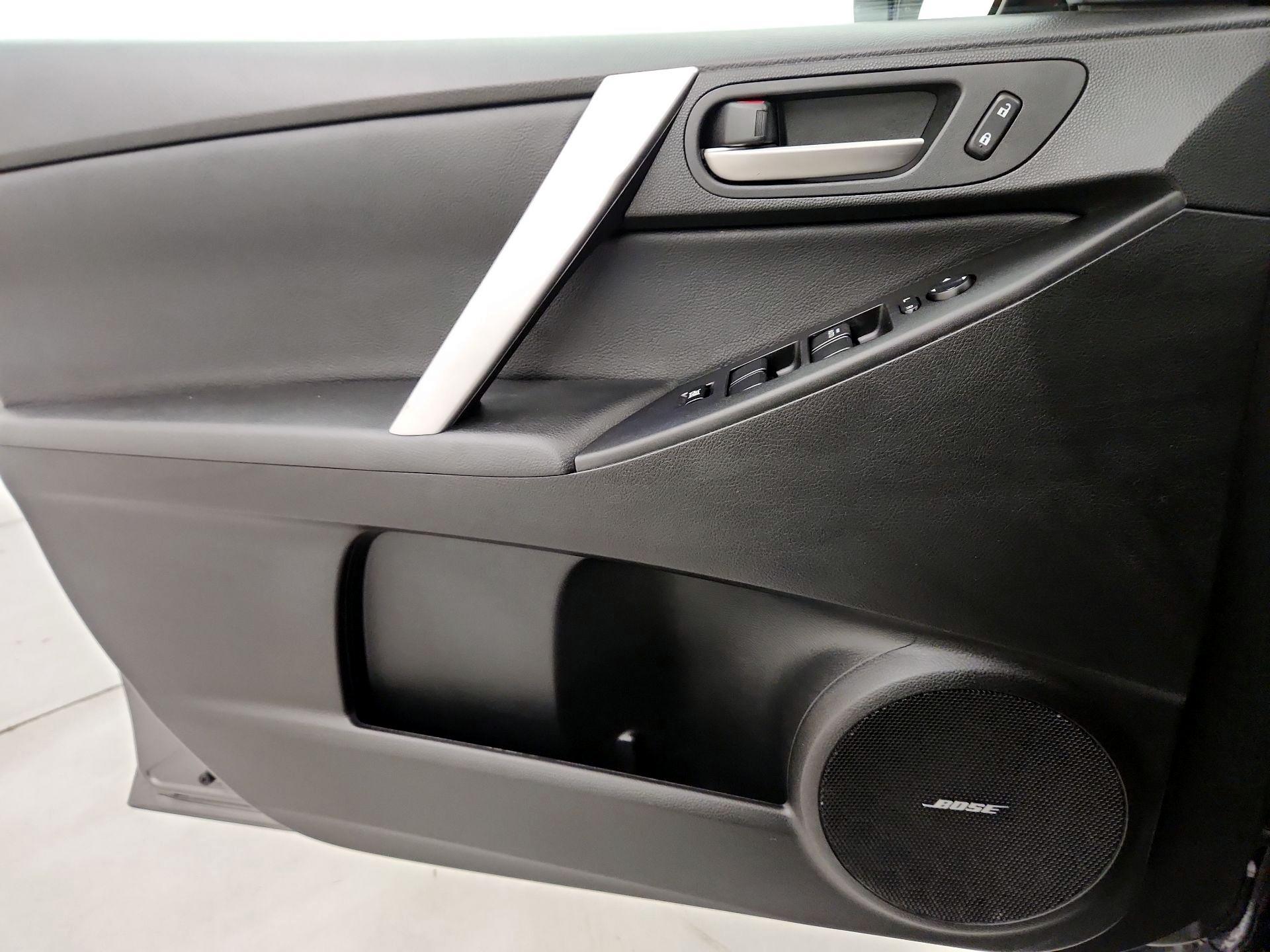 Thumbnail: 2013 Mazda Mazda3 - 12