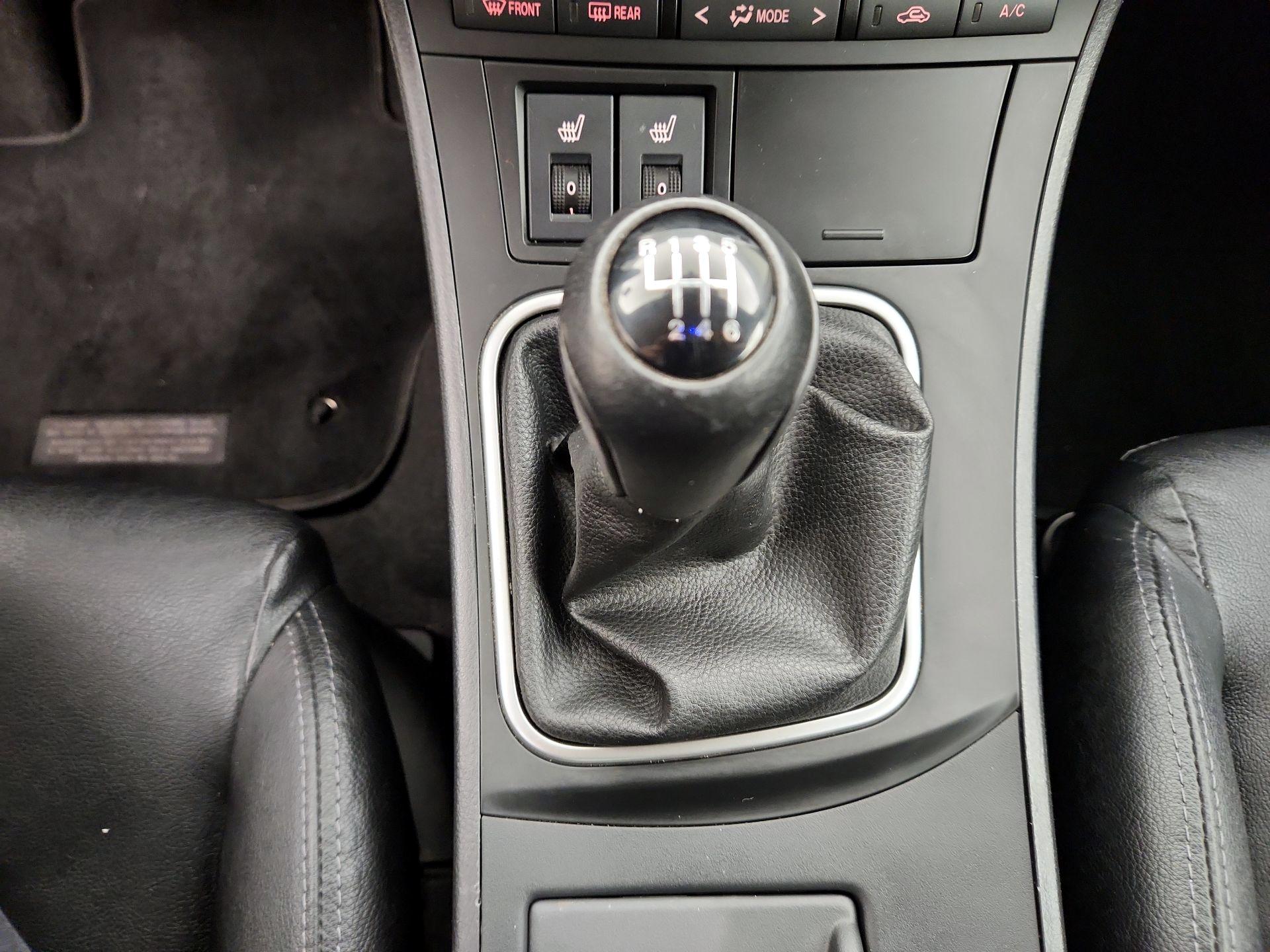 Thumbnail: 2013 Mazda Mazda3 - 16