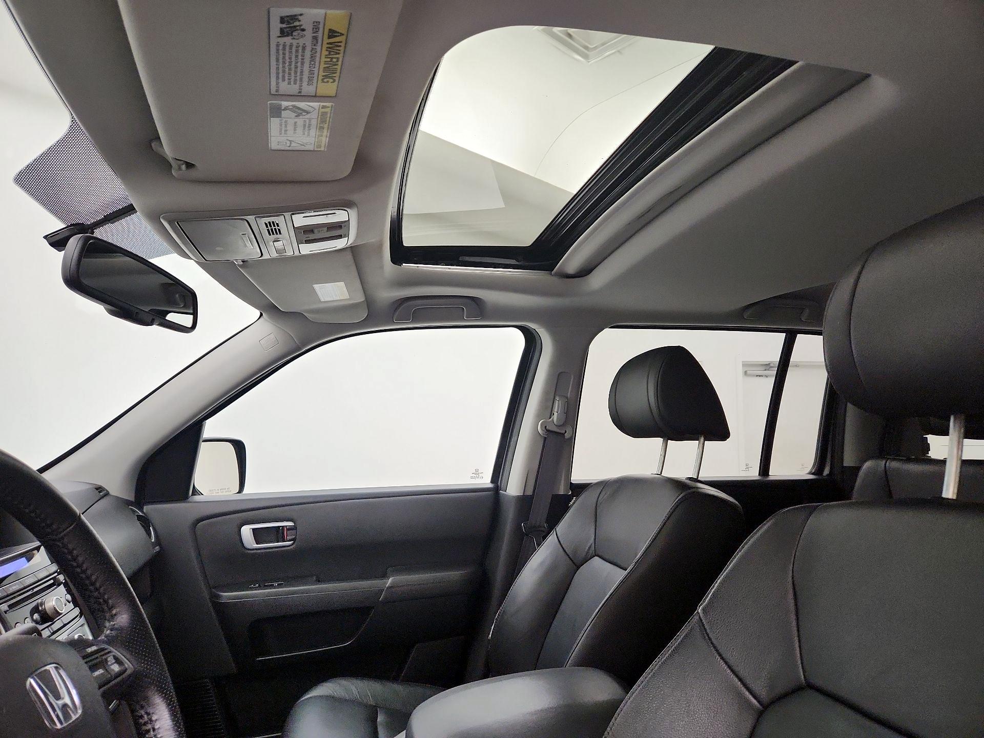 Thumbnail: 2015 Honda Pilot - 18