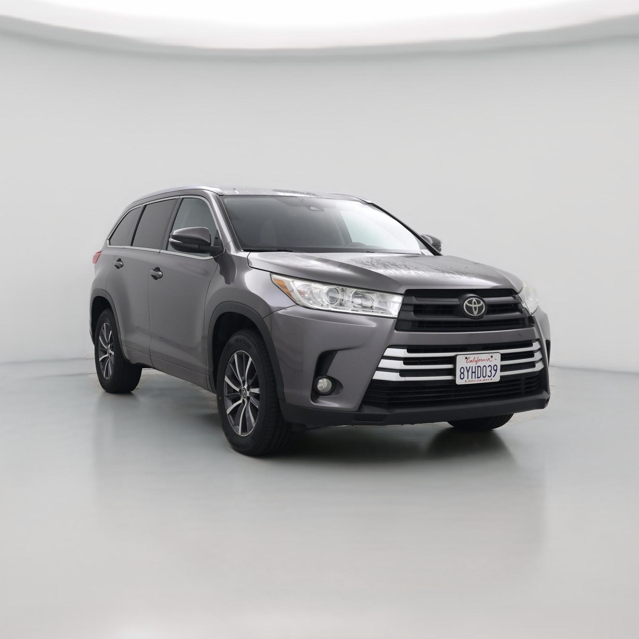 Thumbnail: 2017 Toyota Highlander - 1
