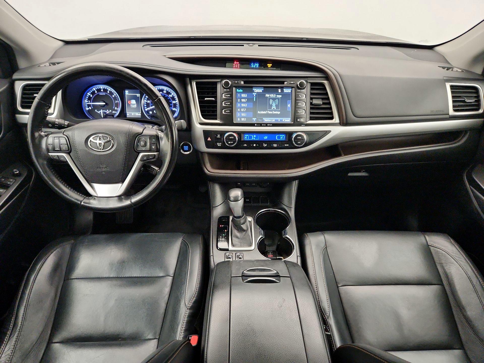 Thumbnail: 2017 Toyota Highlander - 9