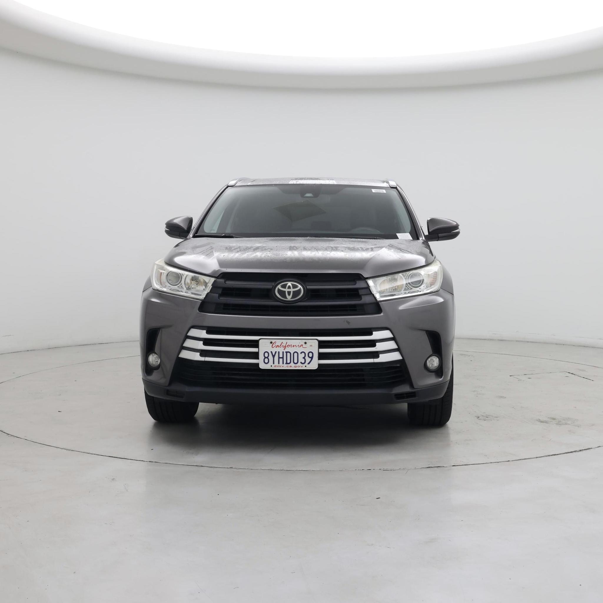 Thumbnail: 2017 Toyota Highlander - 5
