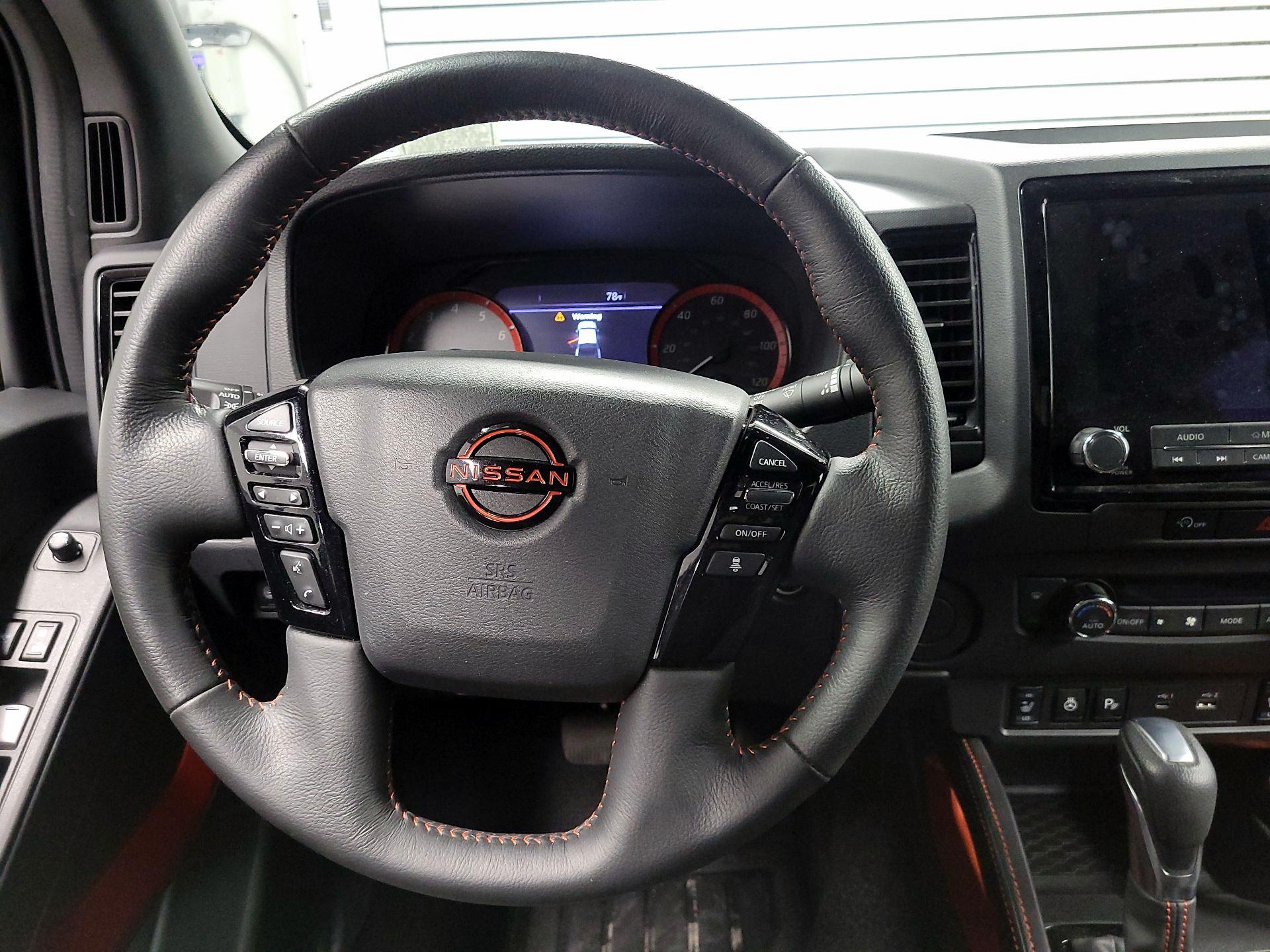 Thumbnail: 2024 Nissan Frontier - 10