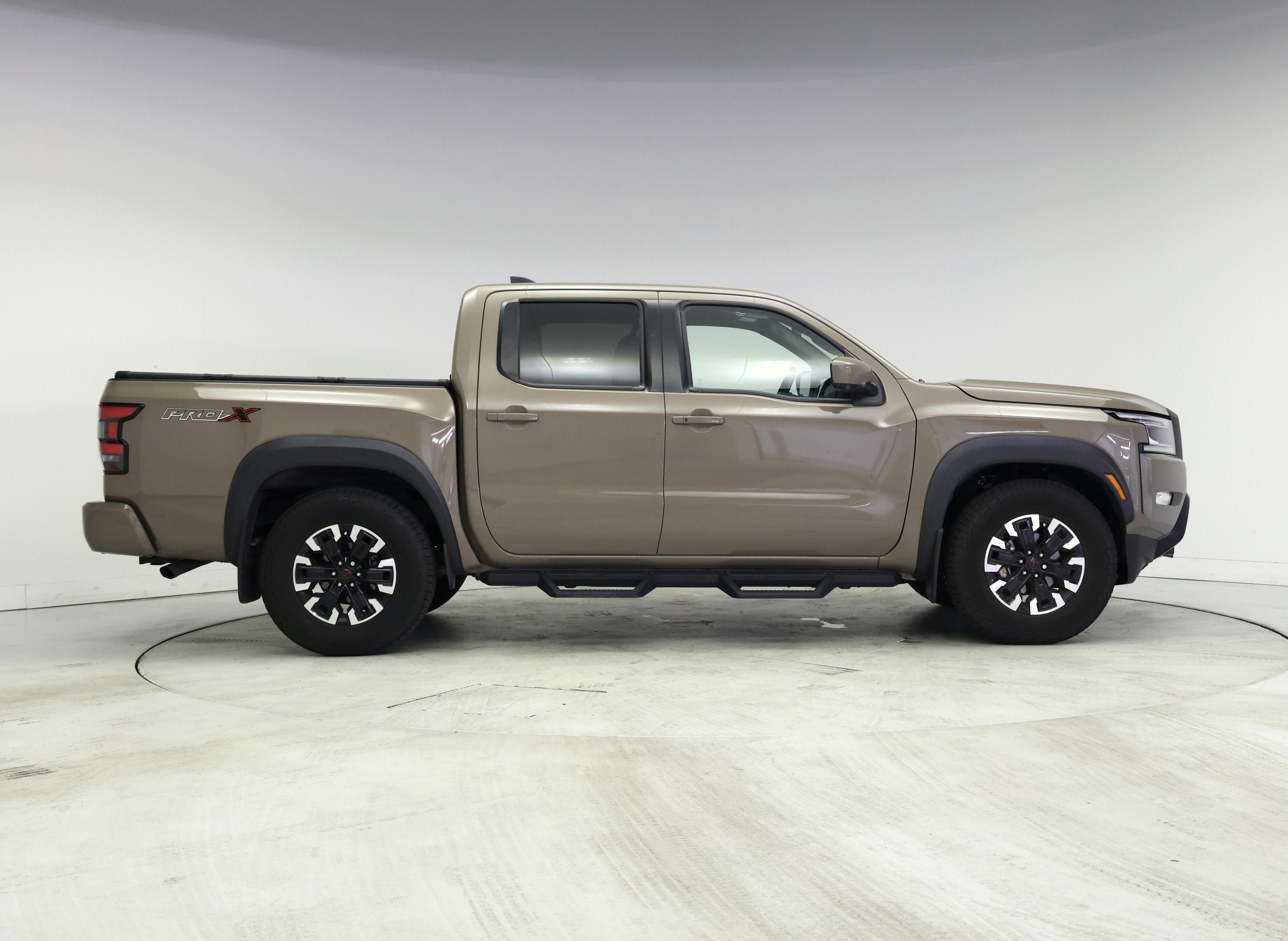 Thumbnail: 2024 Nissan Frontier - 7