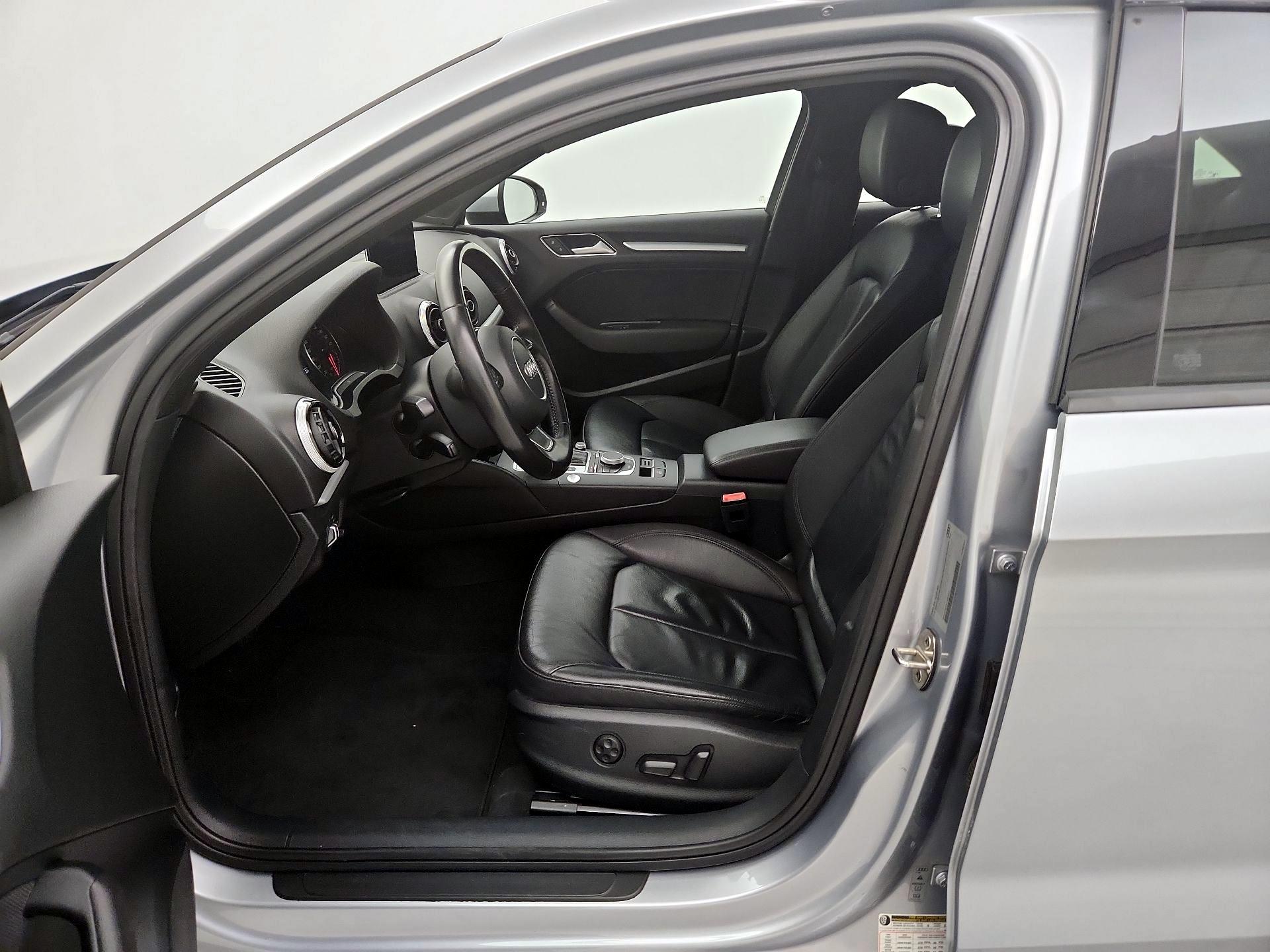 Thumbnail: 2016 Audi A3 - 11