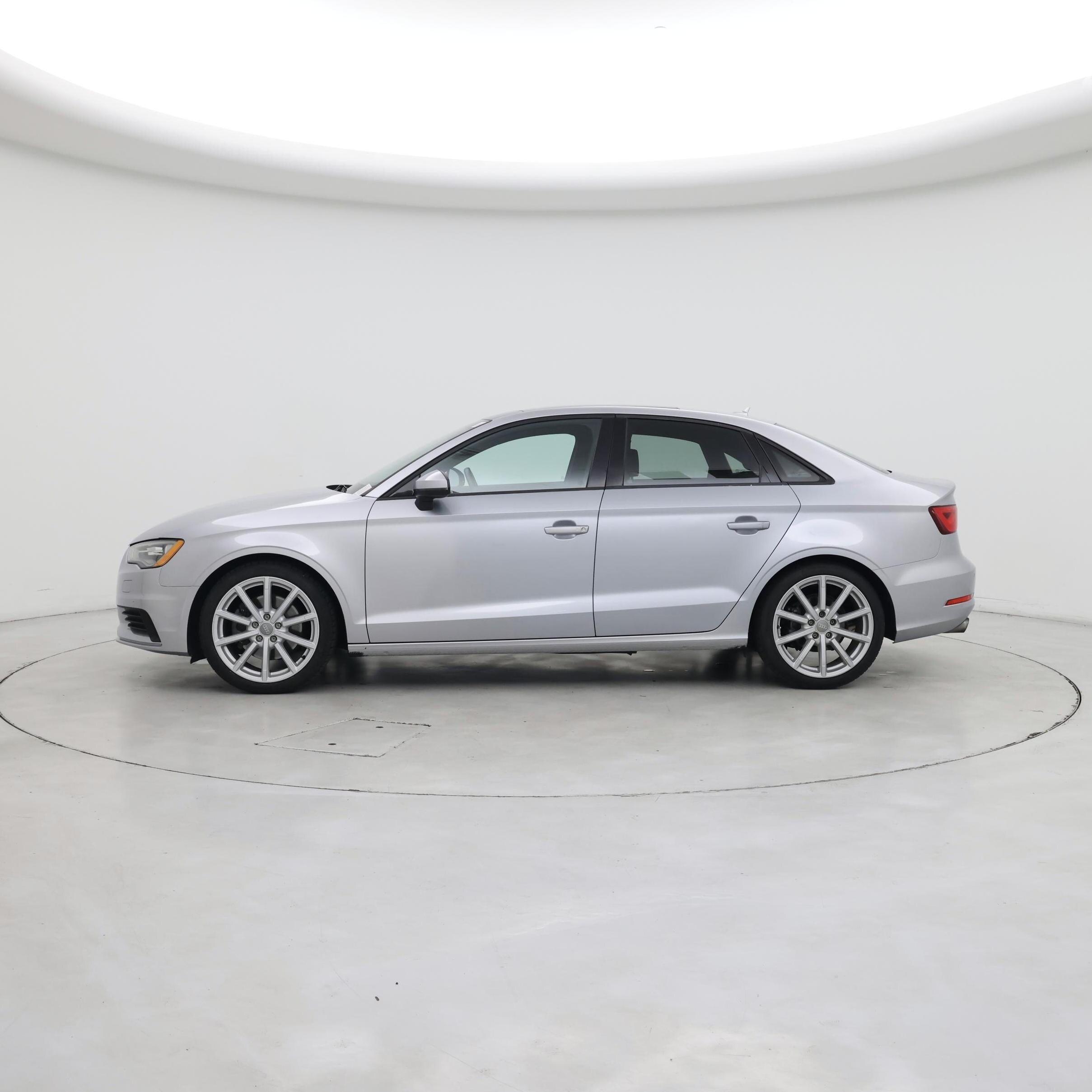 Thumbnail: 2016 Audi A3 - 3