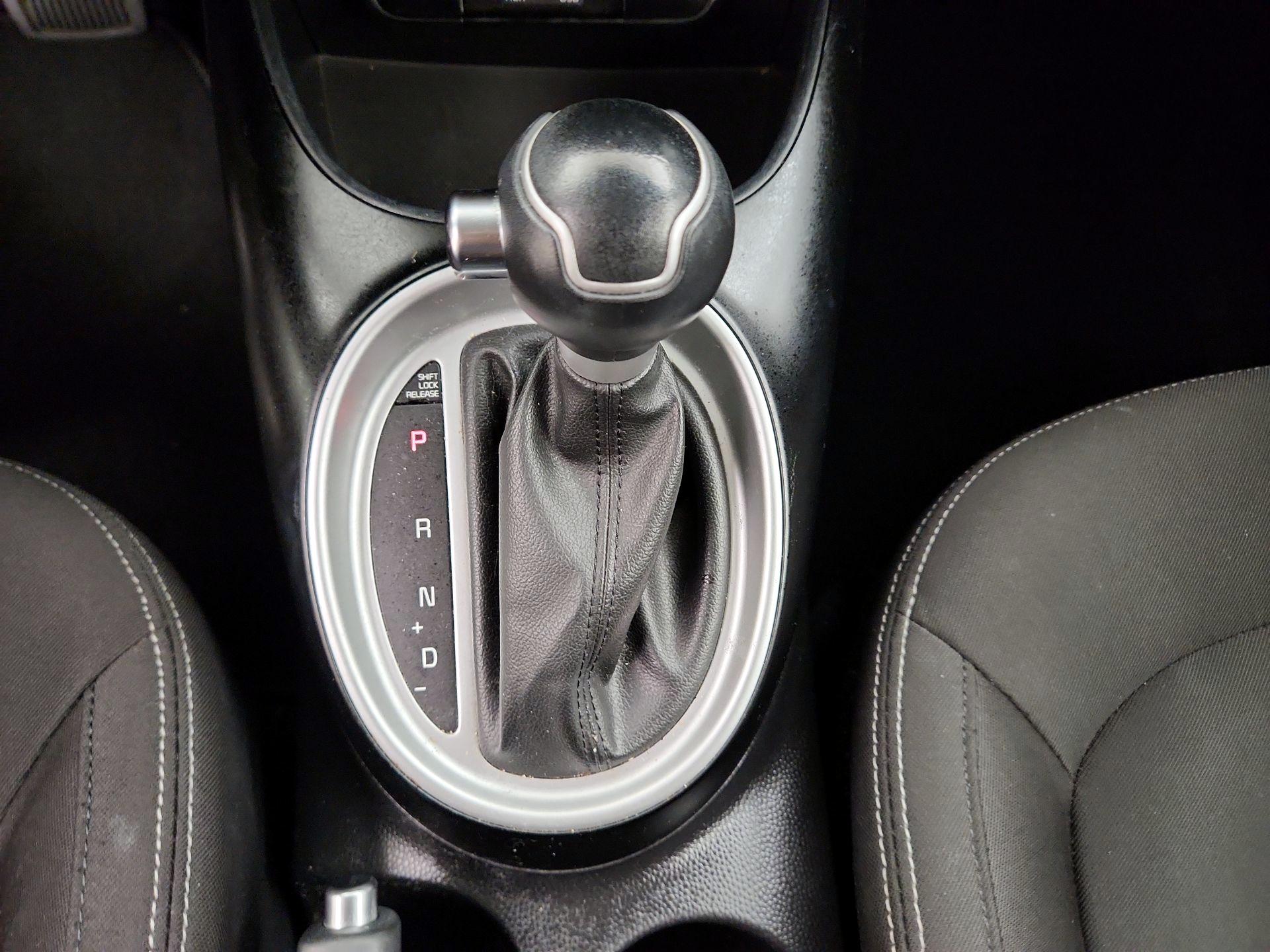 Thumbnail: 2016 Kia Soul - 16