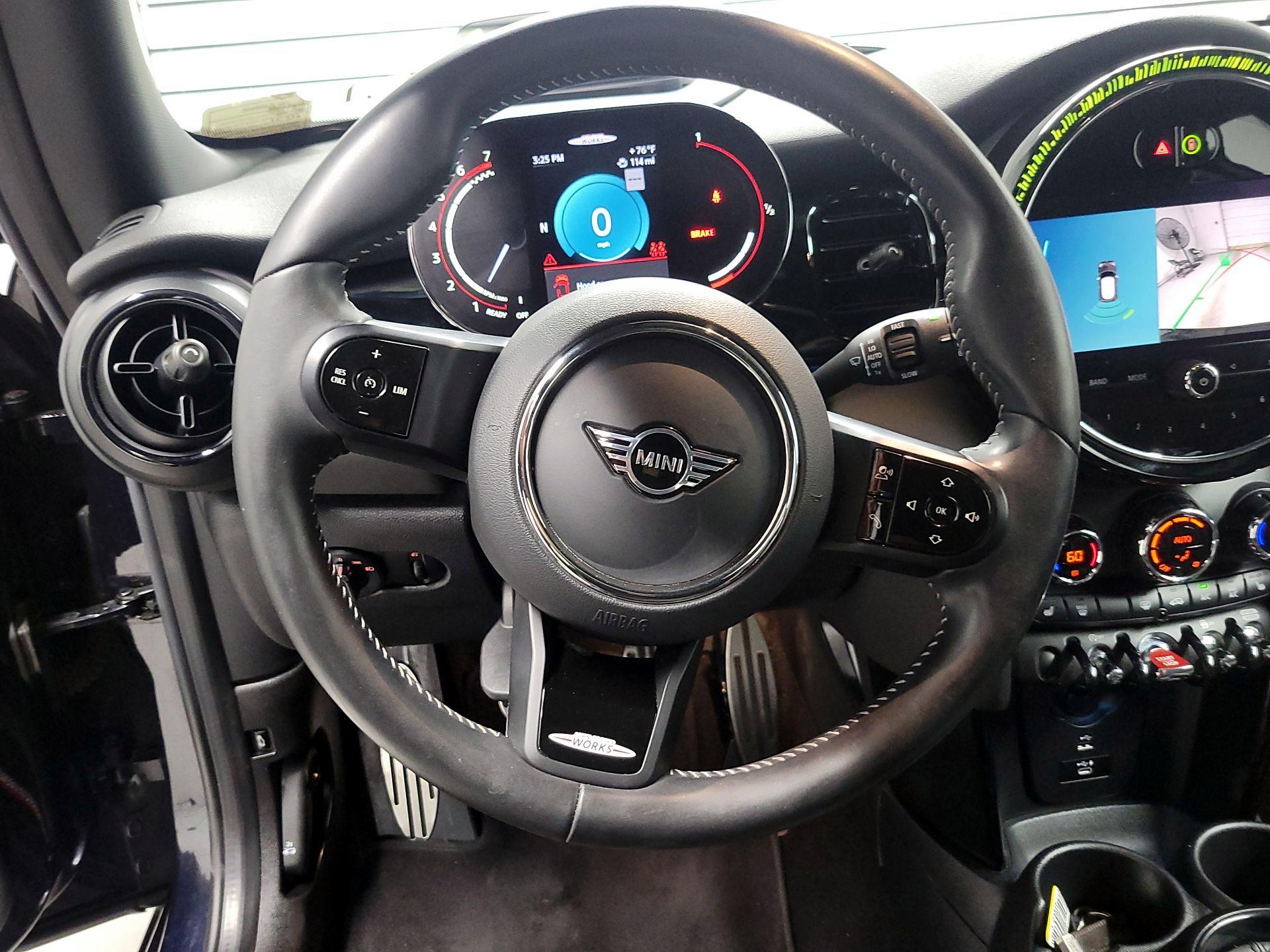 Thumbnail: 2022 MINI Cooper Hardtop - 10