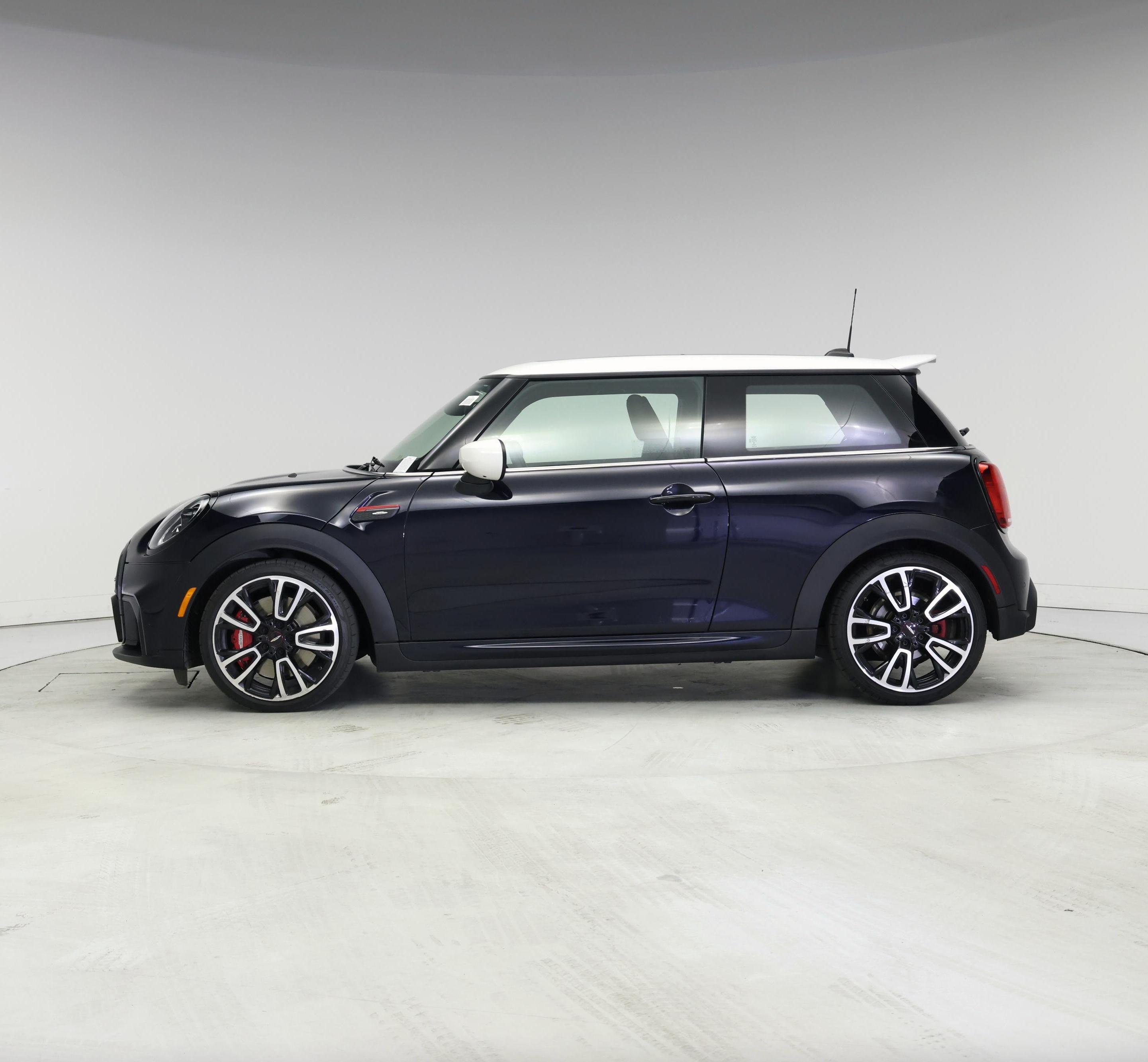 Thumbnail: 2022 MINI Cooper Hardtop - 3